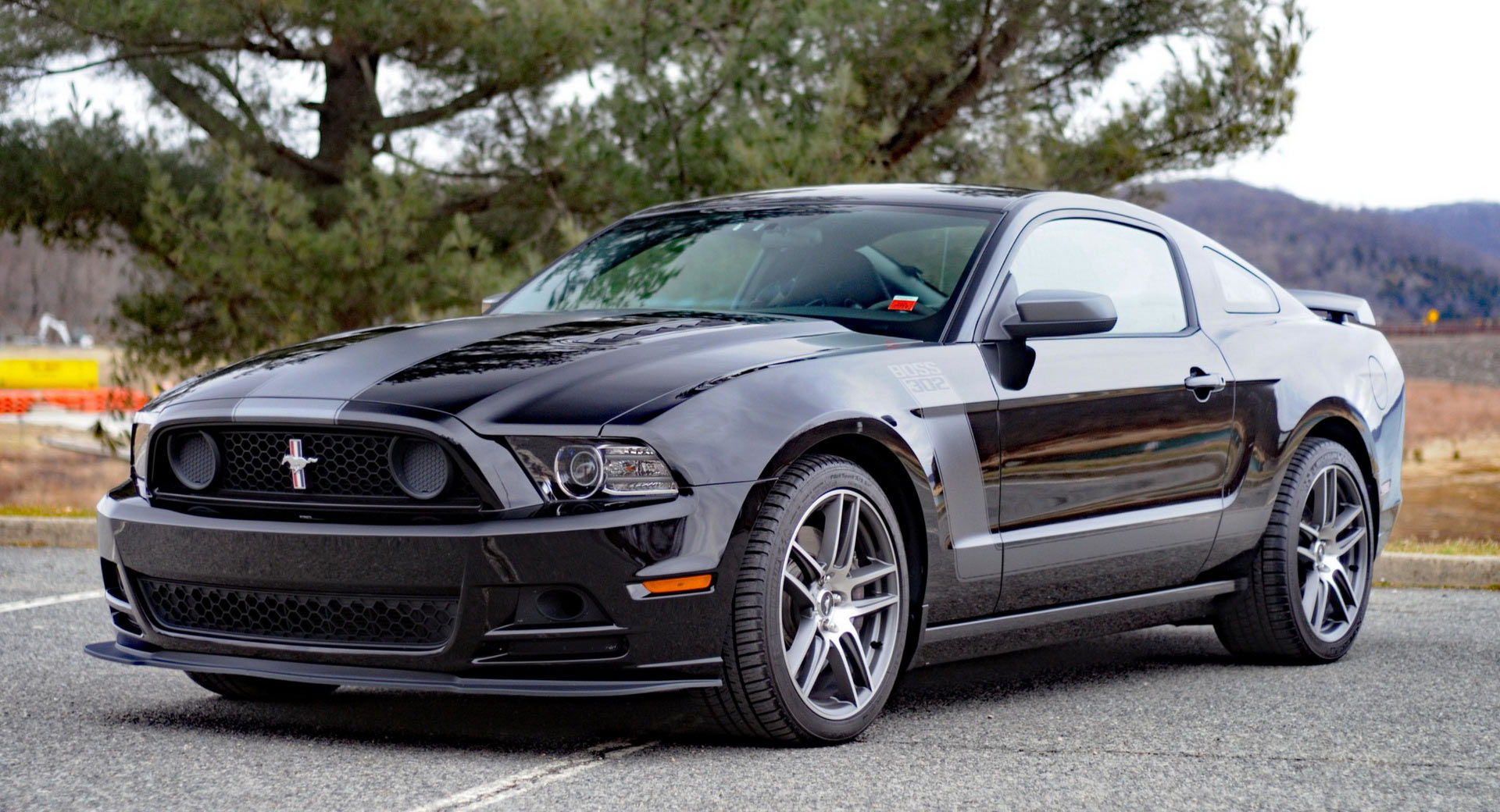 This Edition 2013 Ford Mustang 302 Laguna Seca Just 3.7k On It | Carscoops