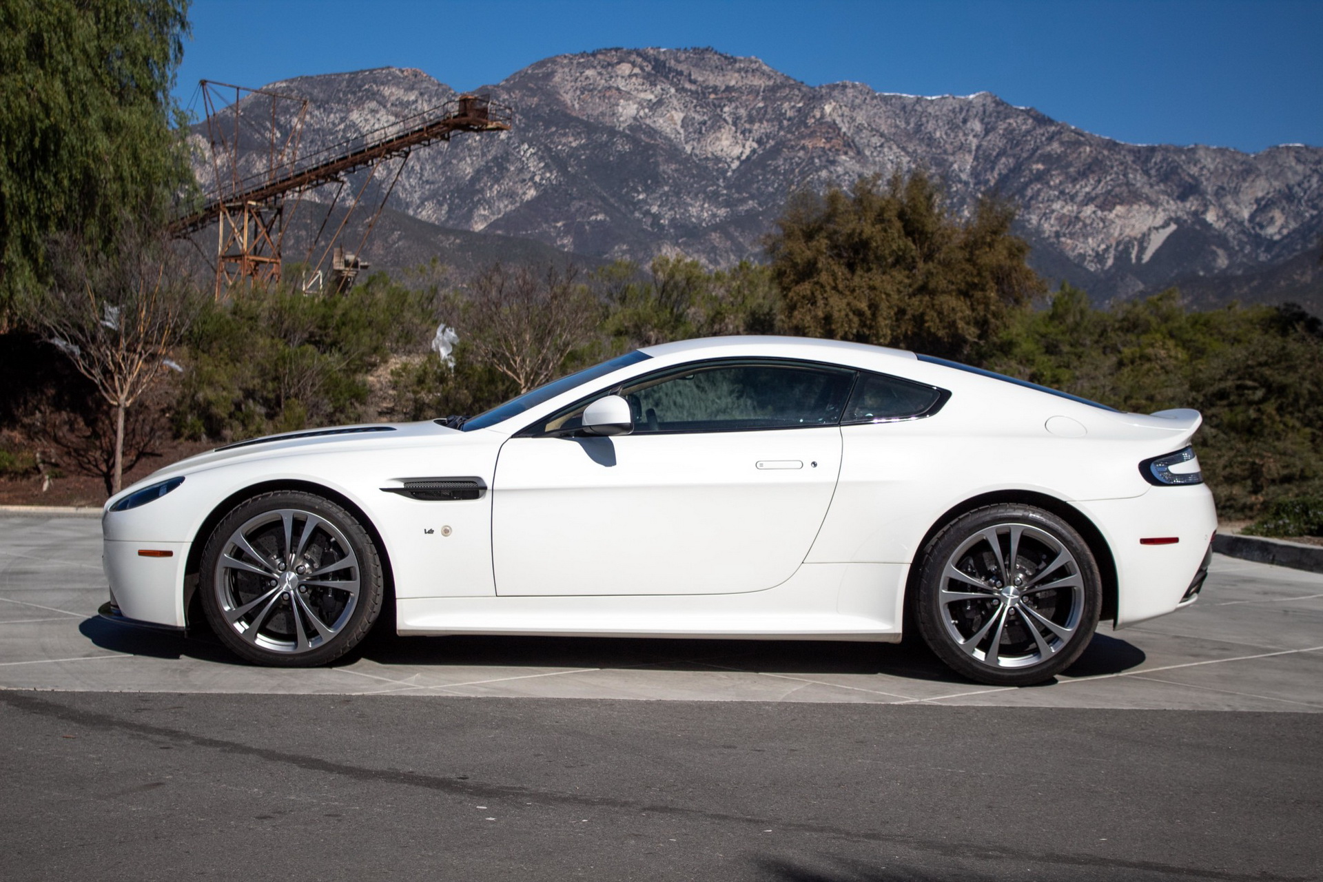 Want A Near-New 2016 Aston Martin V12 Vantage S? This One Has Only 167 Miles
