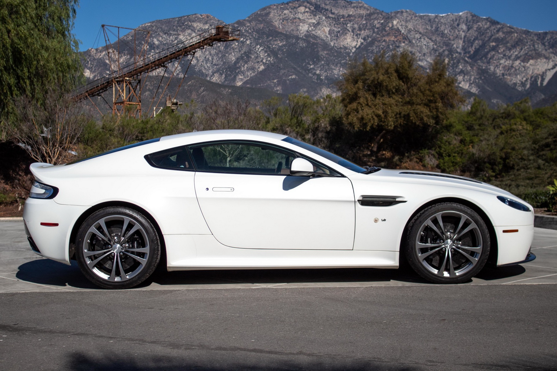 Want A Near-New 2016 Aston Martin V12 Vantage S? This One Has Only 167 Miles