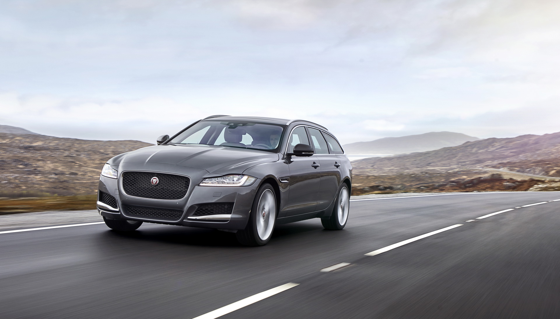 You Could Get A Jaguar XF Sportbrake For Up To $30,000 Off The MSRP In The U.S.