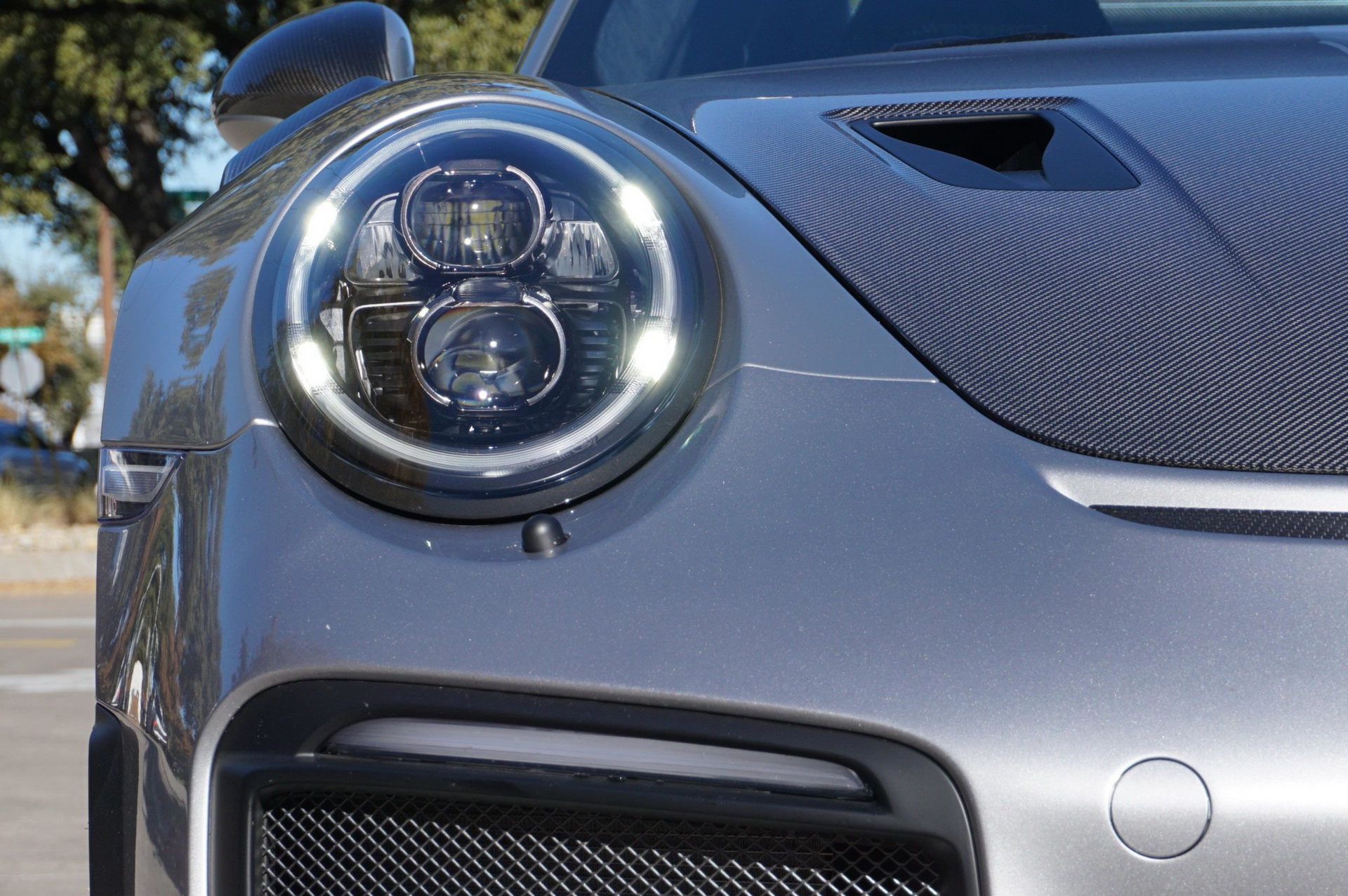 2.4k Mile Porsche 911 GT2 RS Weissach Is Calling For You, Can Your Bank Account Handle It?