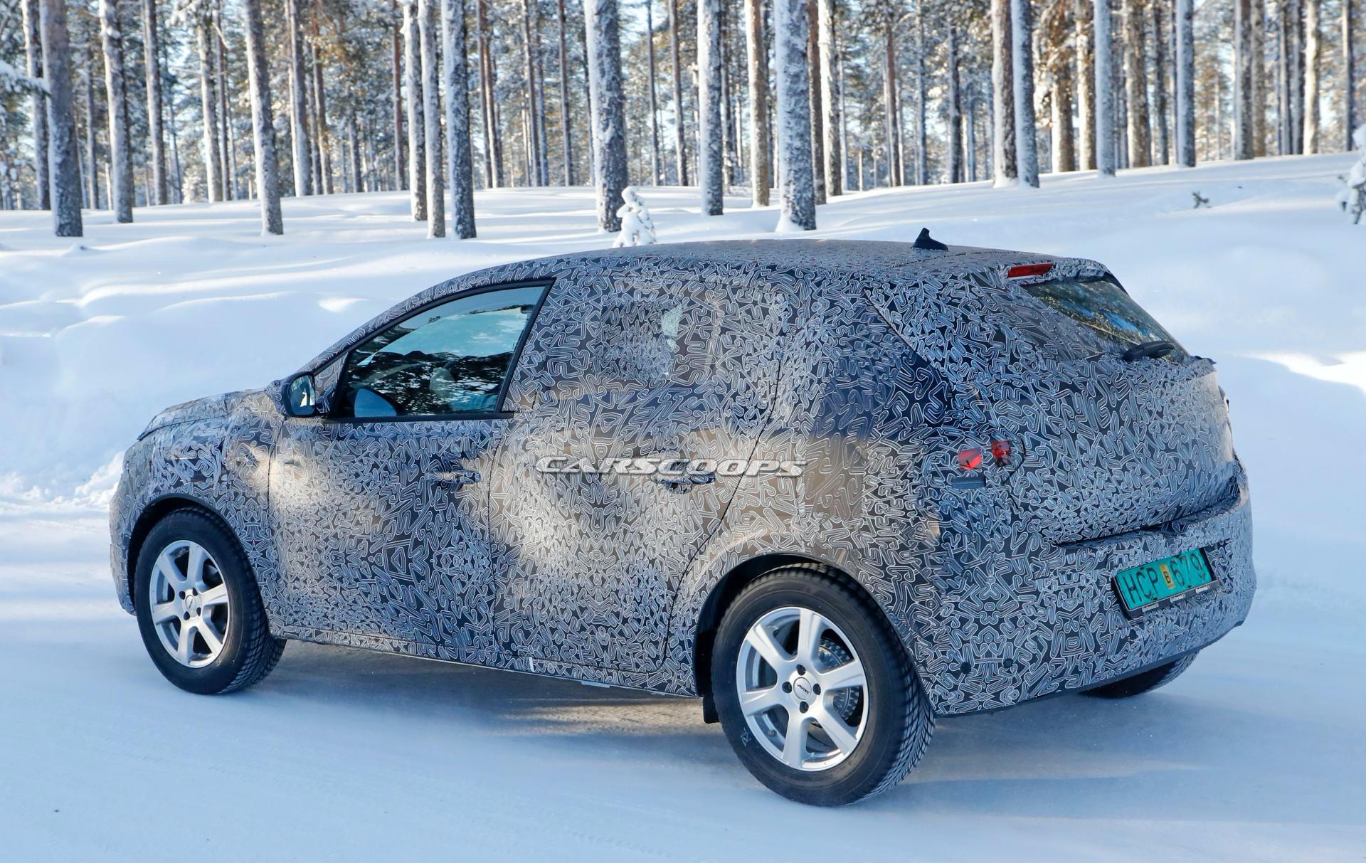 2021 Dacia Sandero Becomes Less Camera-Shy, Shows More Of Its Face