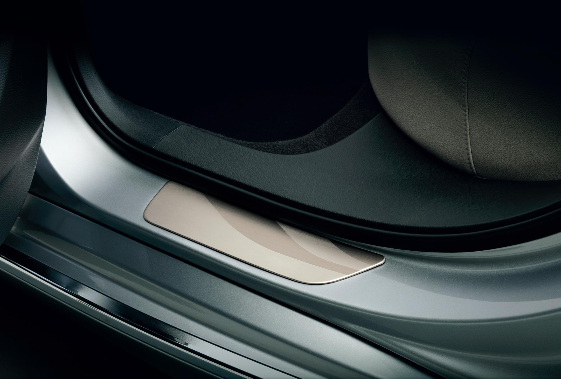 Tenth-Gen Honda Accord Finally Reaches Japan, Gains Genuine Accessories From The Get-Go