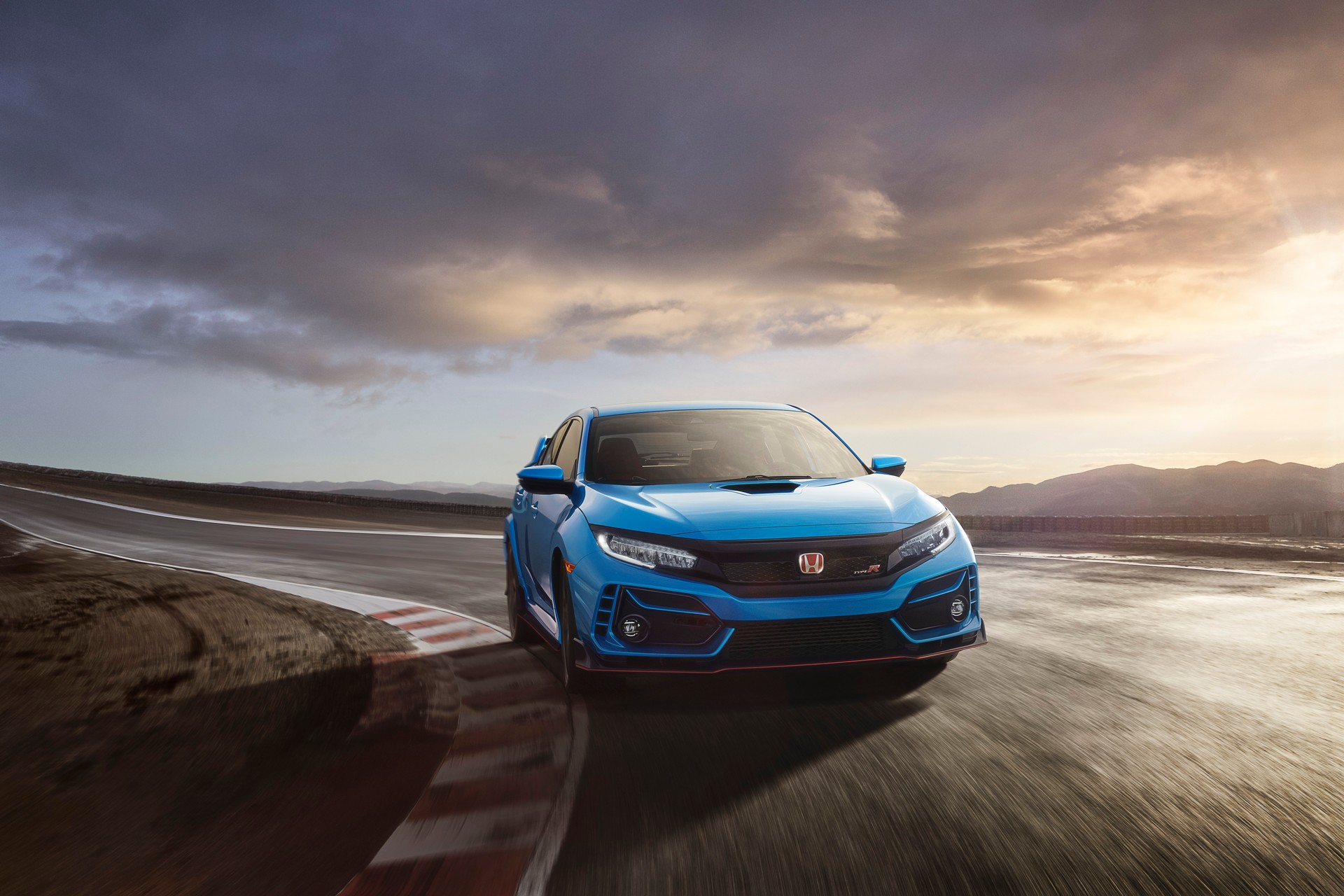 2020 Honda Civic Type R Gets A Price Hike, But Has Improved Tech And Dynamics