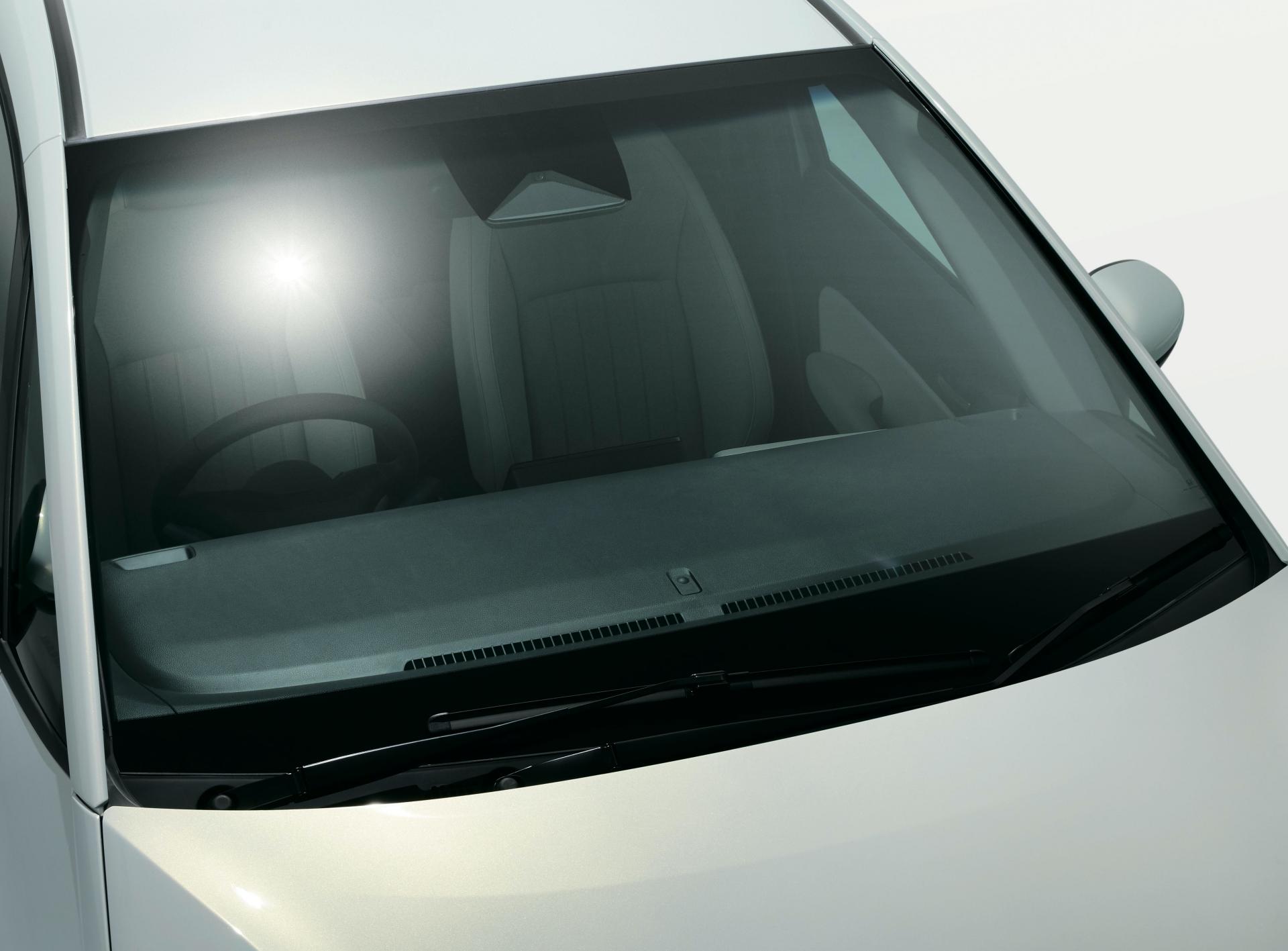 All-New Honda Fit Goes On Sale In Japan With Two Powertrains, Optional AWD