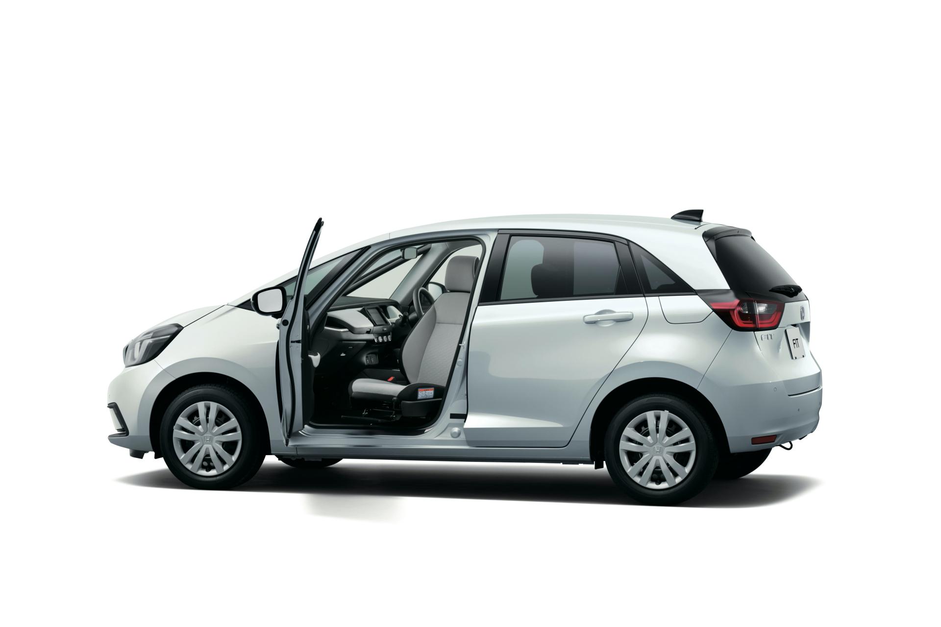 All-New Honda Fit Goes On Sale In Japan With Two Powertrains, Optional AWD