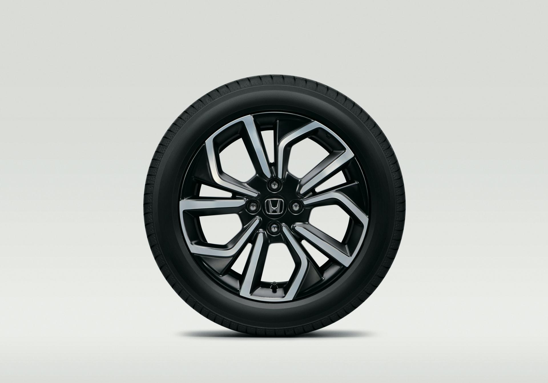 All-New Honda Fit Goes On Sale In Japan With Two Powertrains, Optional AWD