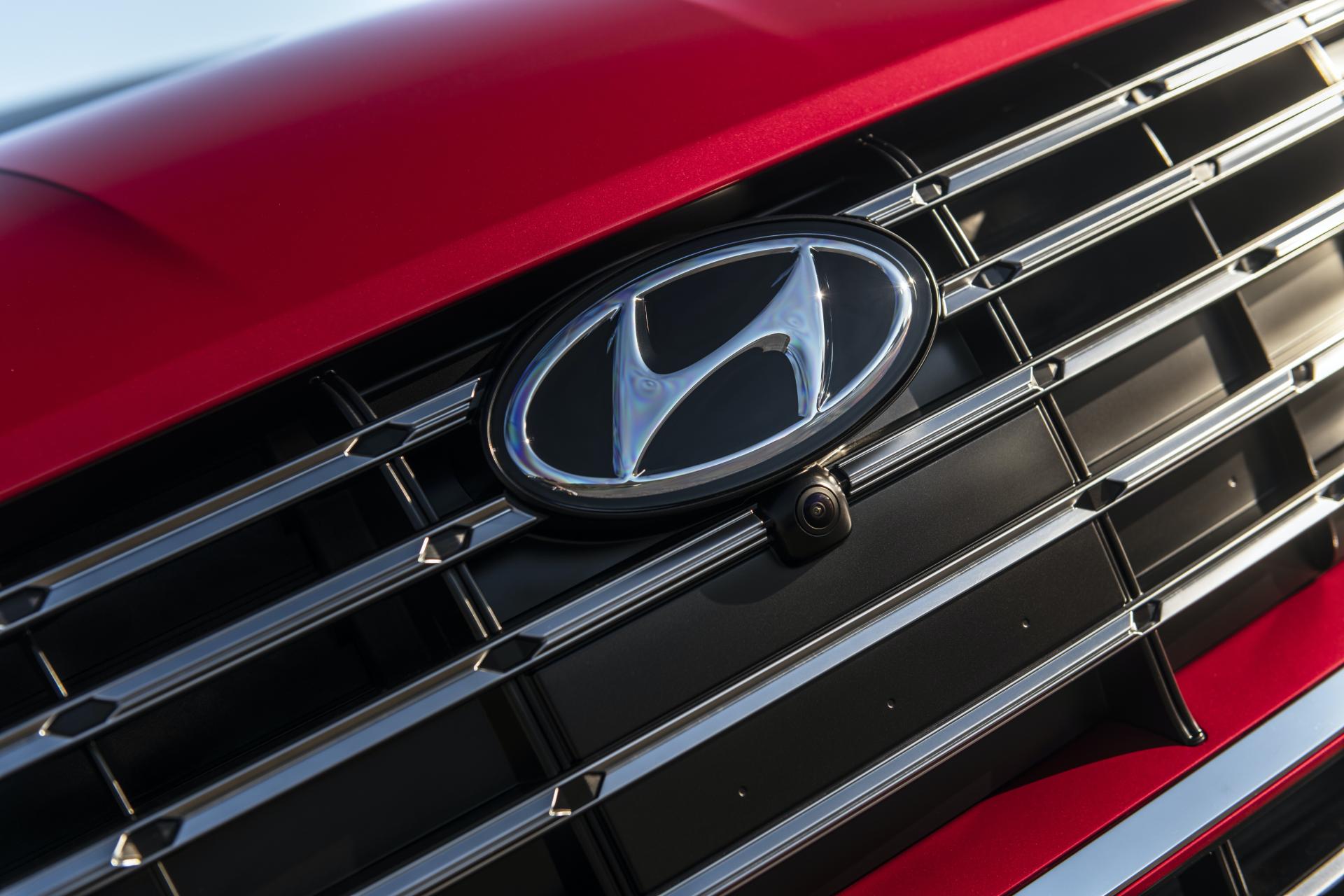 America’s 2020 Hyundai Sonata Hybrid Returns 52 MPG Combined