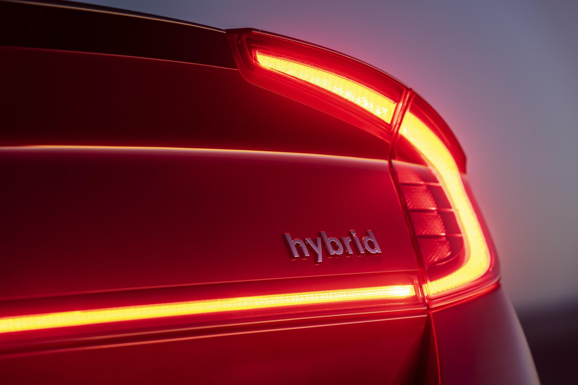 America’s 2020 Hyundai Sonata Hybrid Returns 52 MPG Combined