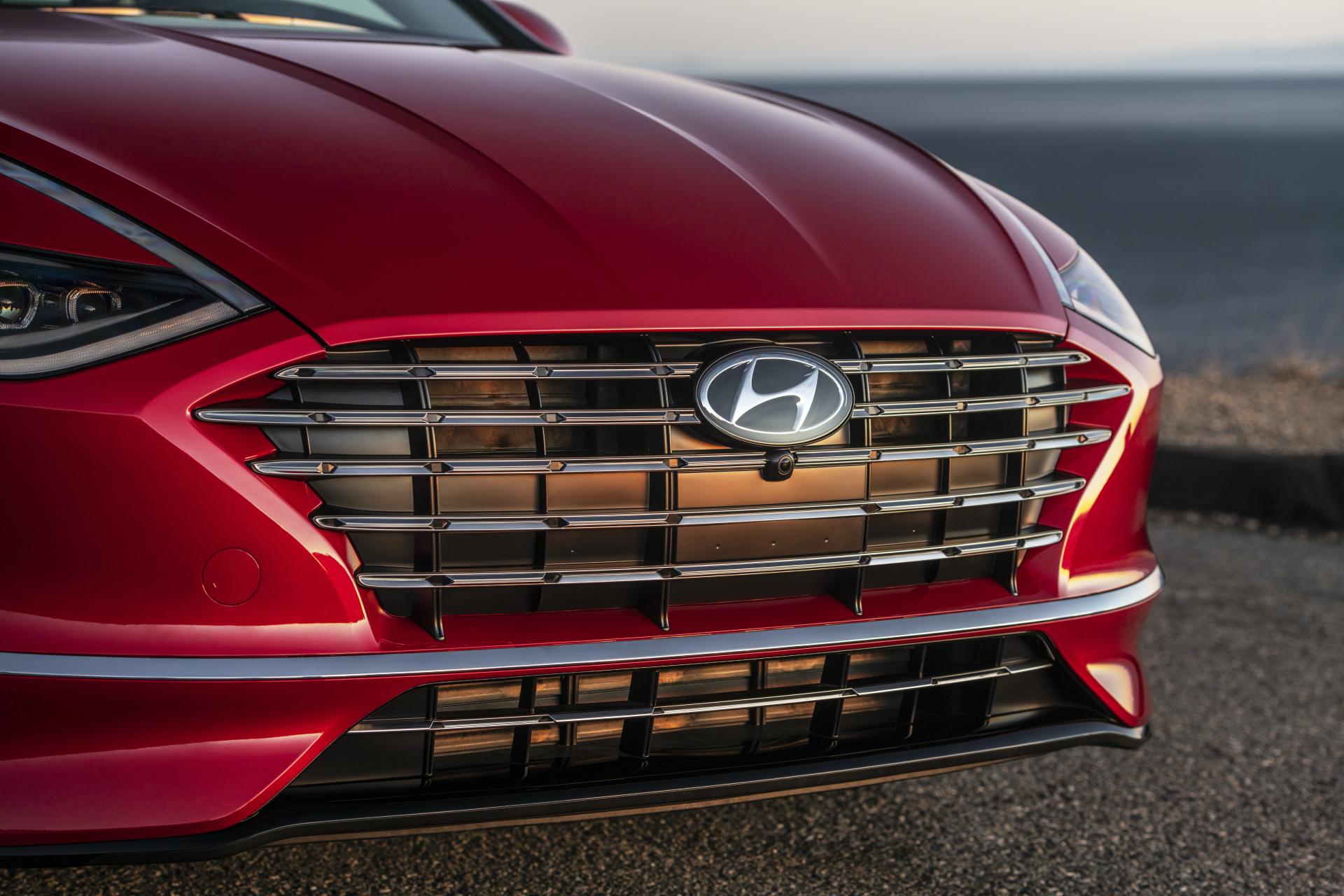 America’s 2020 Hyundai Sonata Hybrid Returns 52 MPG Combined