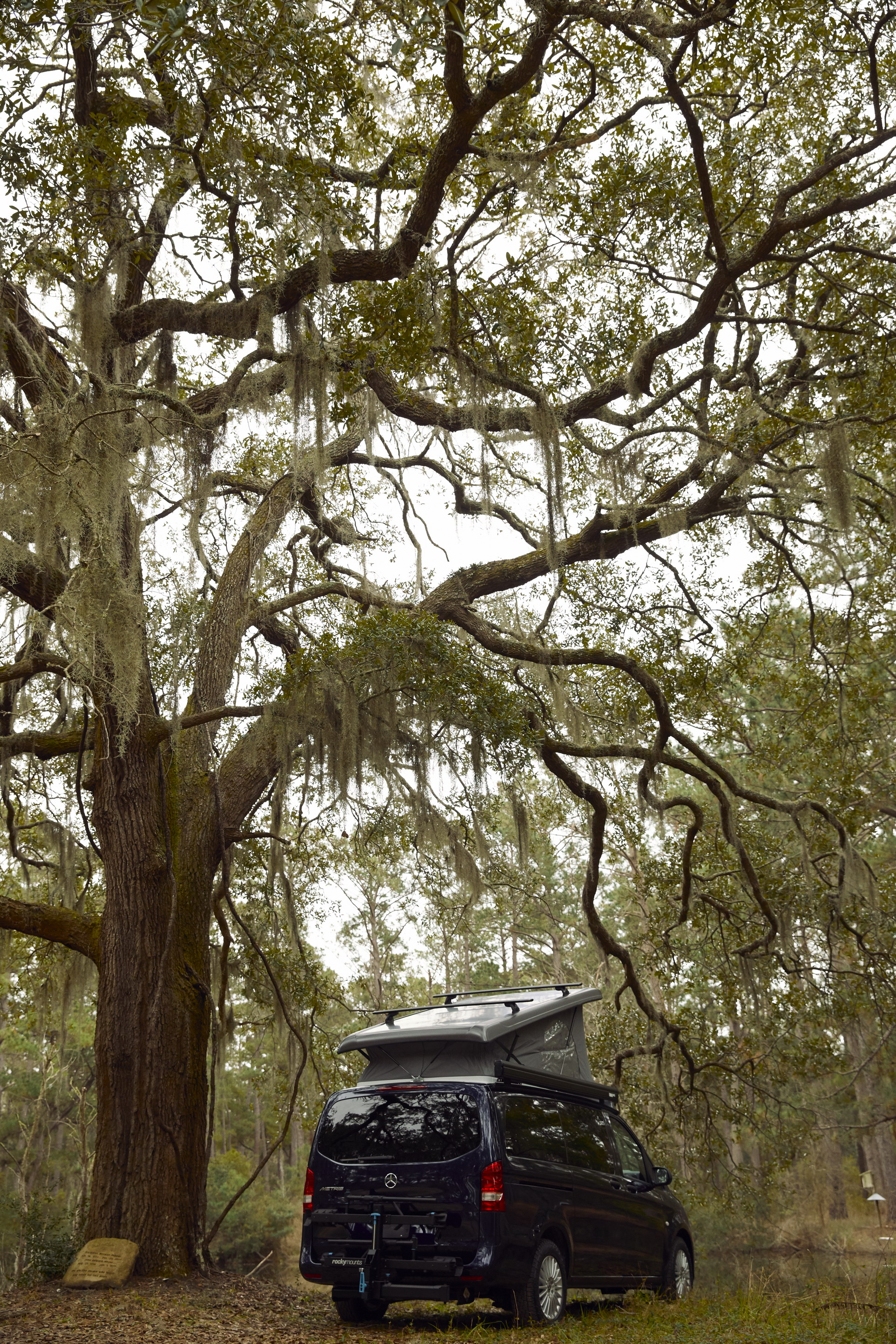 Mercedes Gives Americans Their First Pop-Up Camper Van, The Metris Weekender