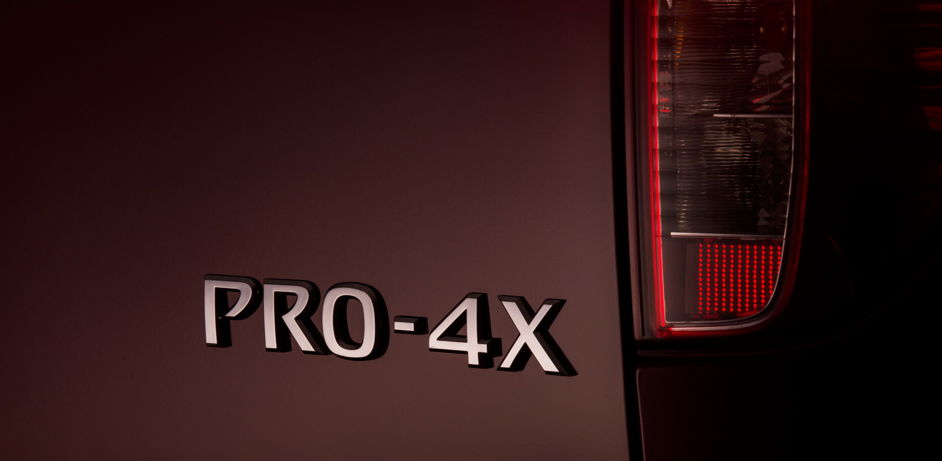 2020 Nissan Frontier Keeps Last Year’s Looks, Gets Next Year’s 3.8L V6 And 9sp Auto