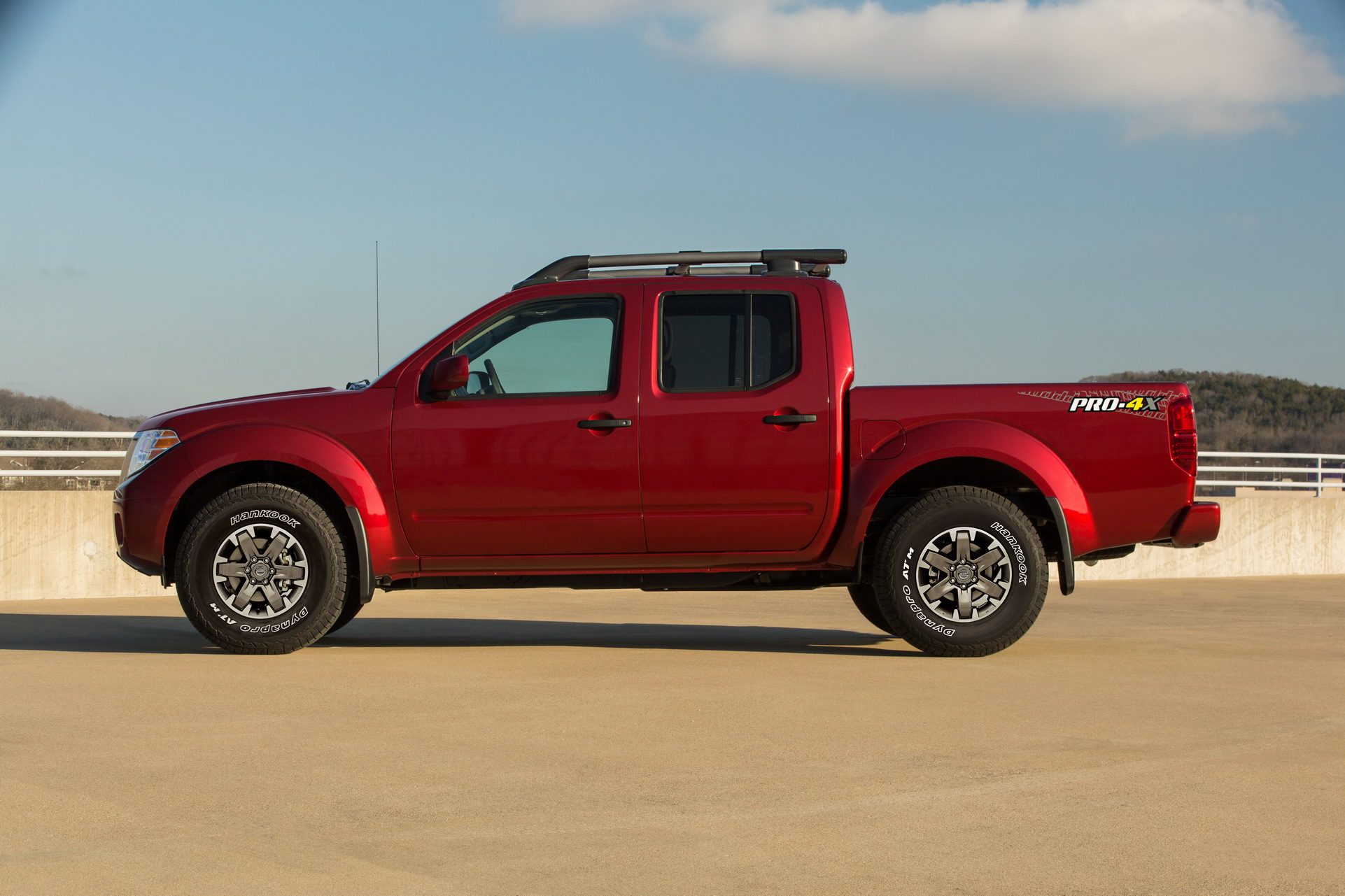 2020 Nissan Frontier Keeps Last Year’s Looks, Gets Next Year’s 3.8L V6 And 9sp Auto