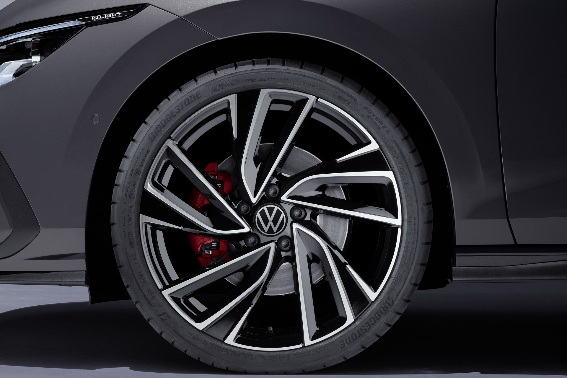 2021 VW Golf GTI Mk8 Is Here With 242 HP, And So Are The GTE And GTD