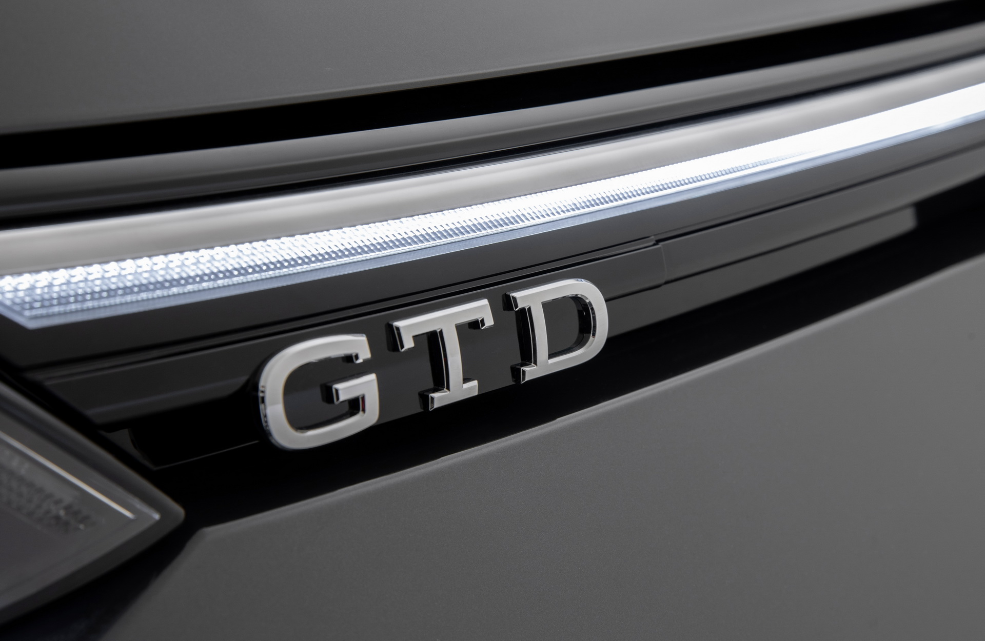 2021 VW Golf GTI Mk8 Is Here With 242 HP, And So Are The GTE And GTD