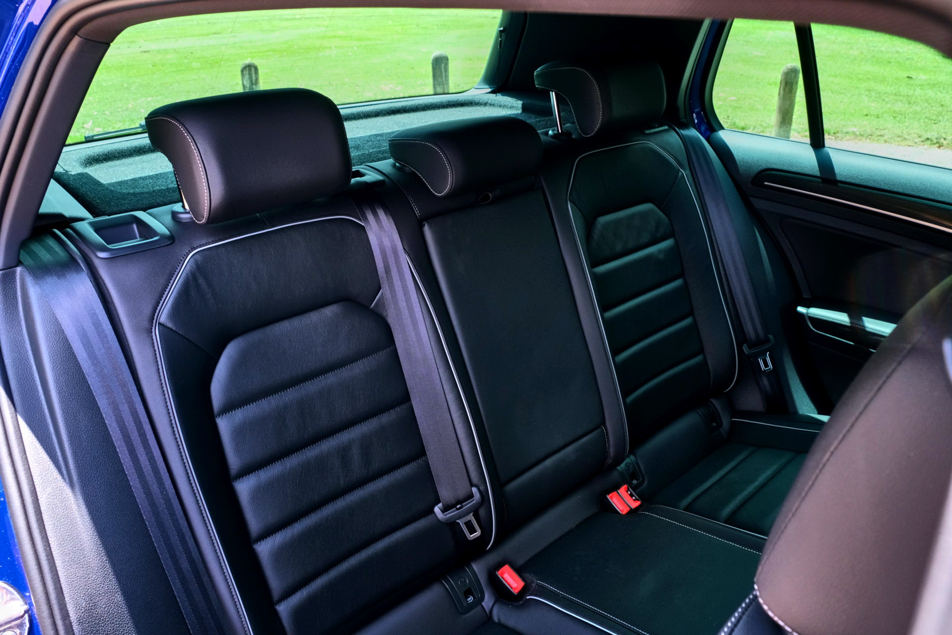 There’s A New VW Golf R Mk8 Coming, So We Drove The Old One For A Week