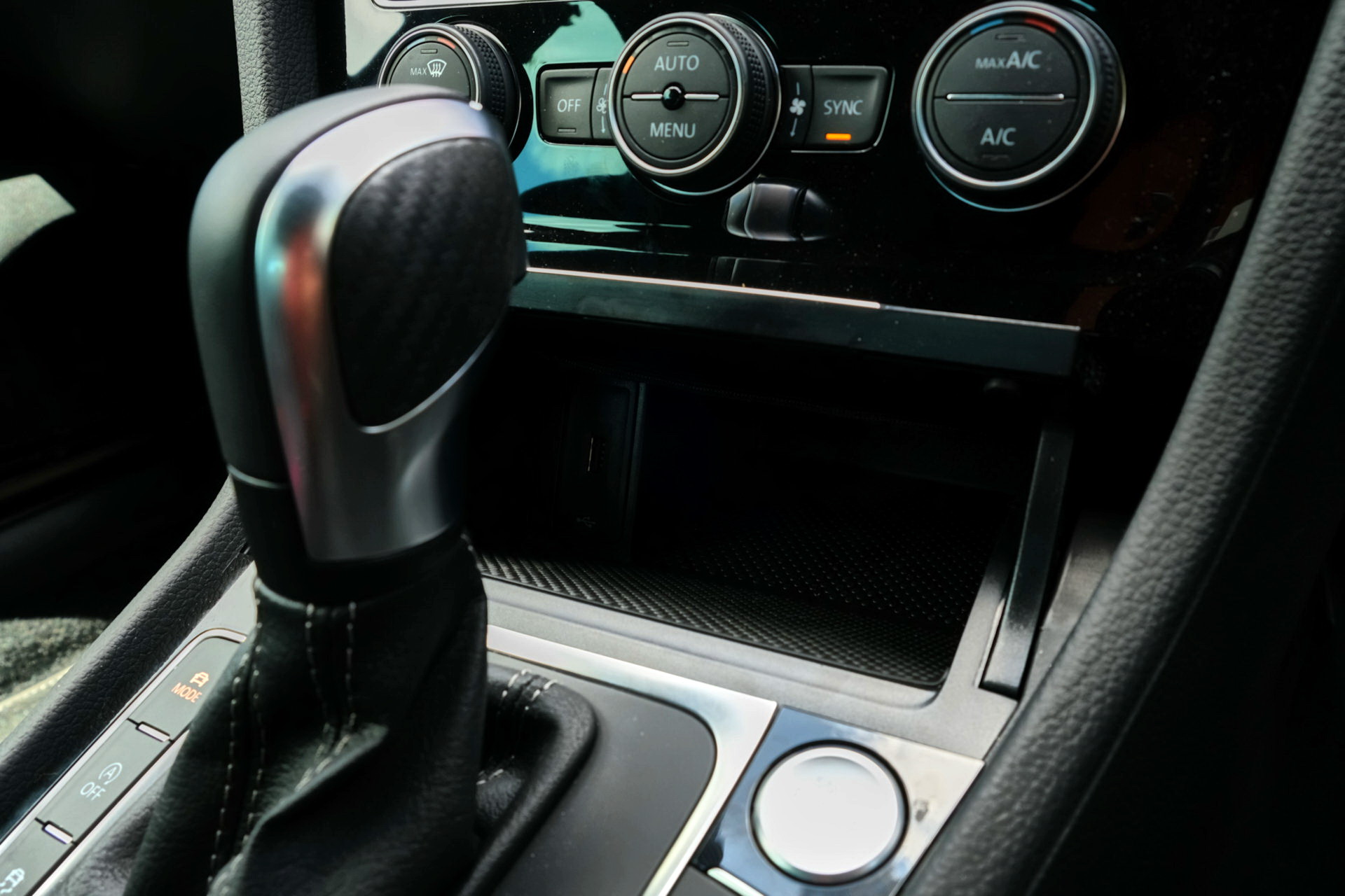 There’s A New VW Golf R Mk8 Coming, So We Drove The Old One For A Week