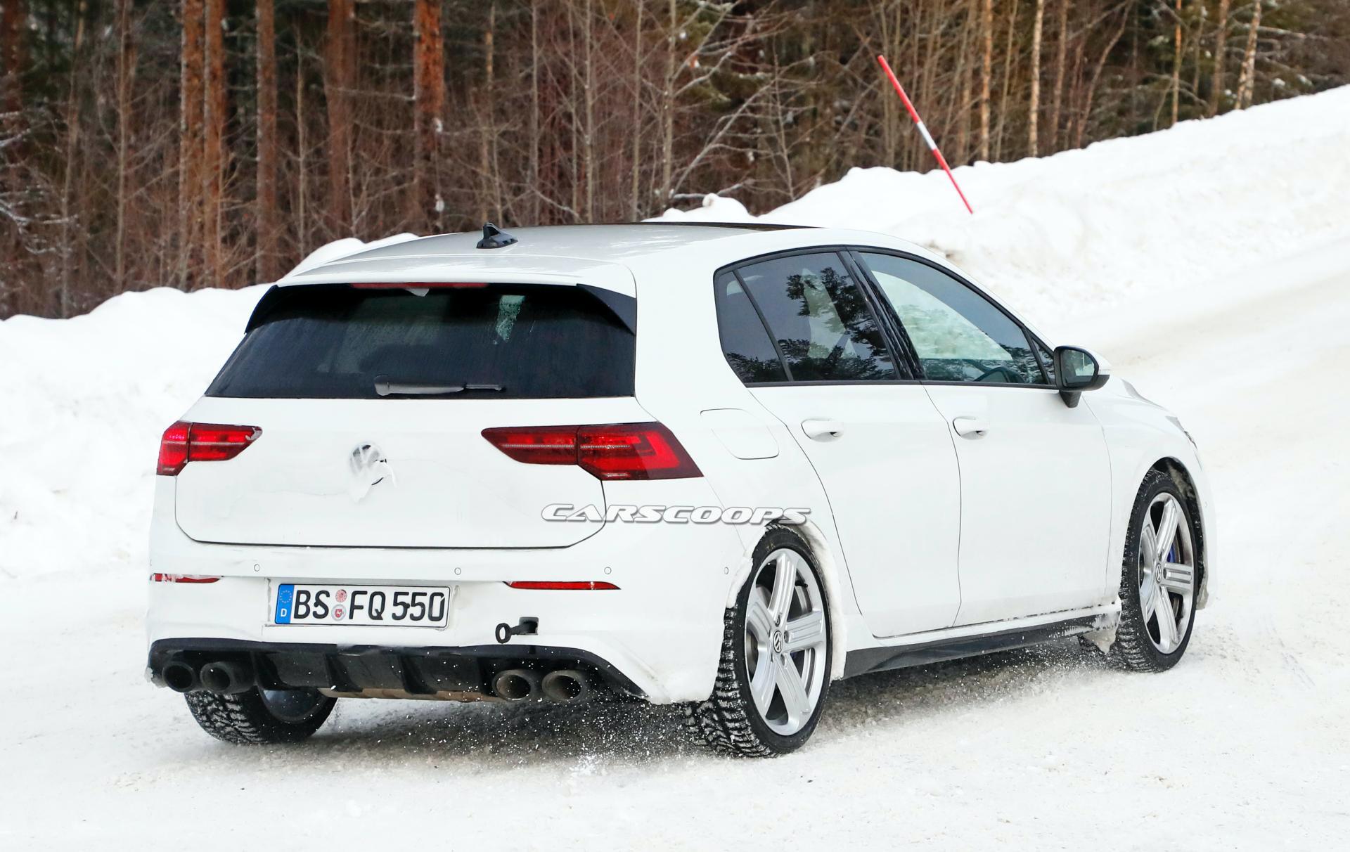 2021 VW Golf R Shows Up Completely Undisguised, Looks Exactly How You Expected