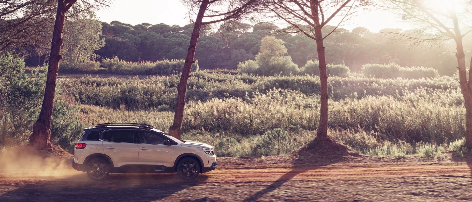 Citroen’s New C5 Aircross PHEV Has 221 HP And Can Cover 34 Miles (55km) In Battery Mode