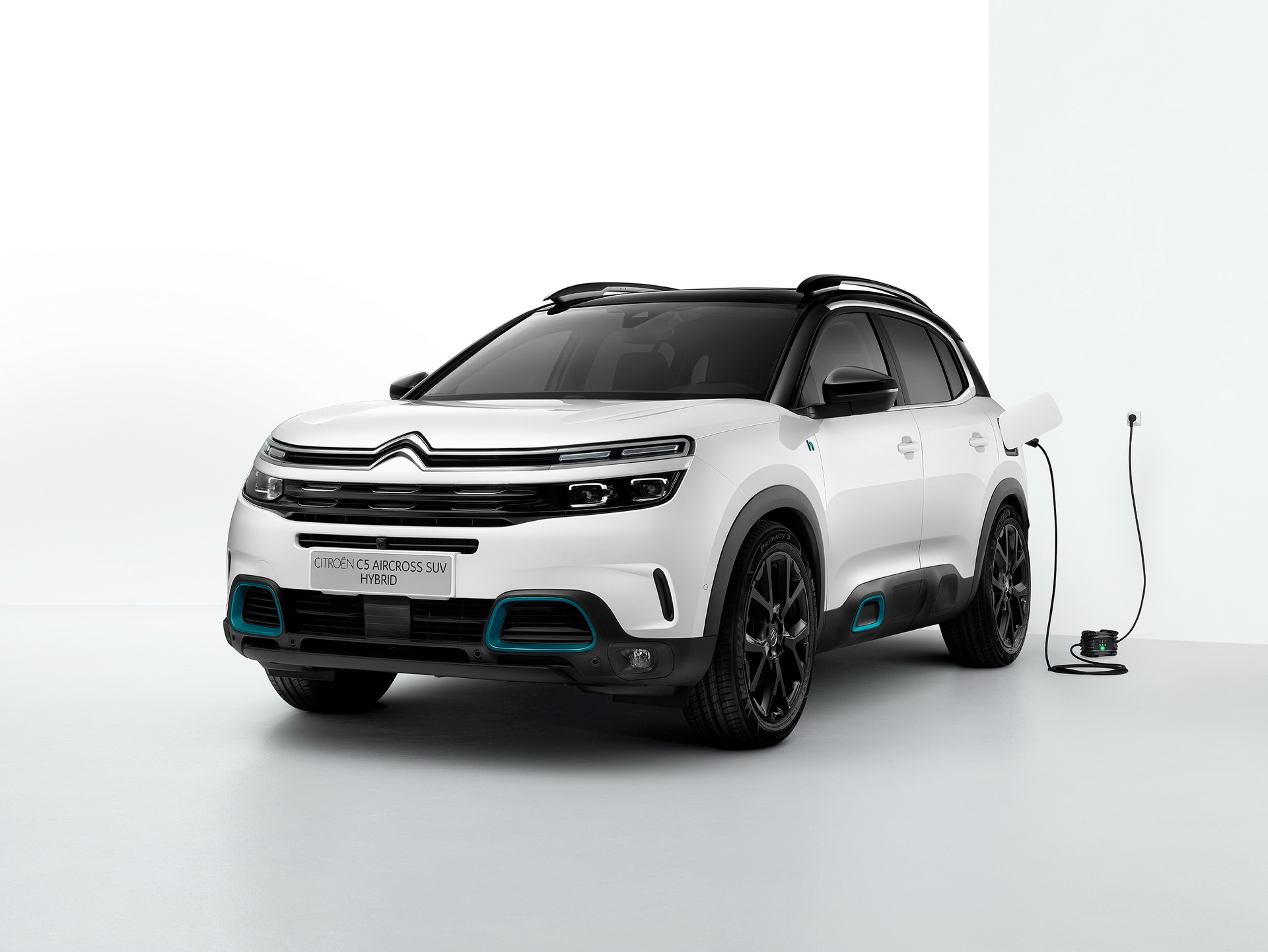 Citroen Puts A Price Tag On Plug-in Hybrid C5 Aircross For The UK