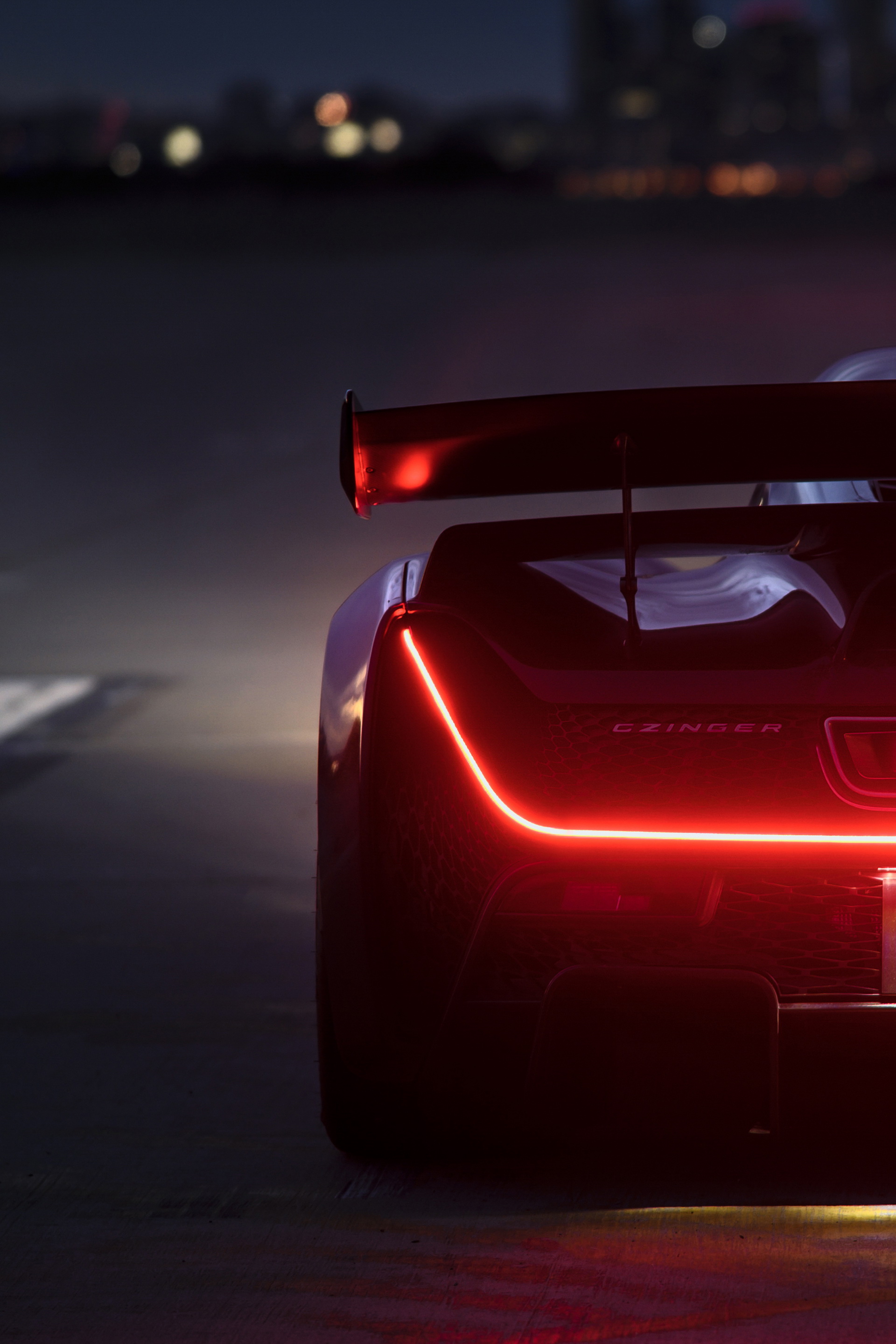 Czinger 21C Hybrid Hypercar Packs 1,233 HP, Does 0-62 MPH In 1.9 Seconds