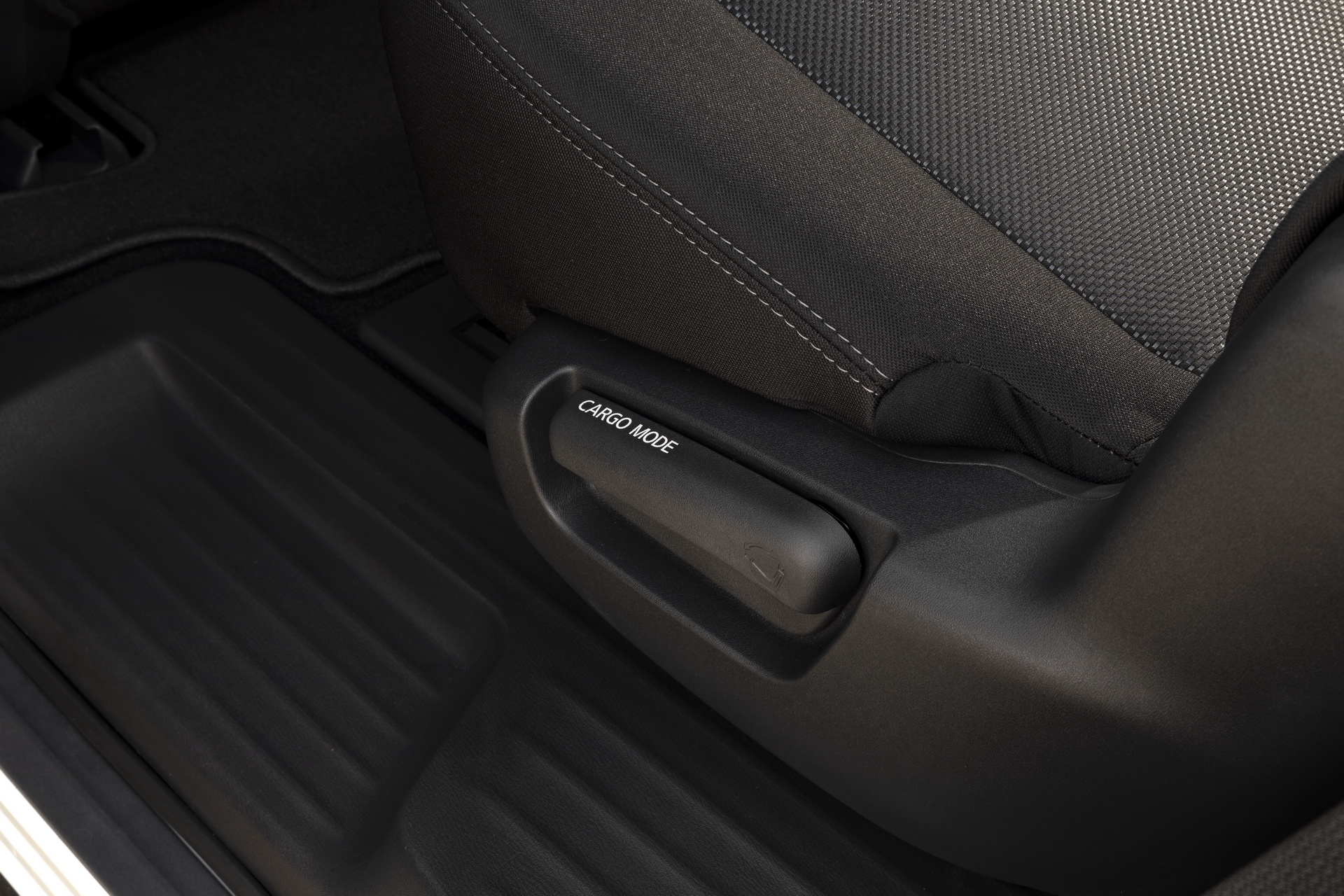 2020 Pathfinder N-Trek, Qashqai N-Sport Editions Join Nissan’s Family Down Under