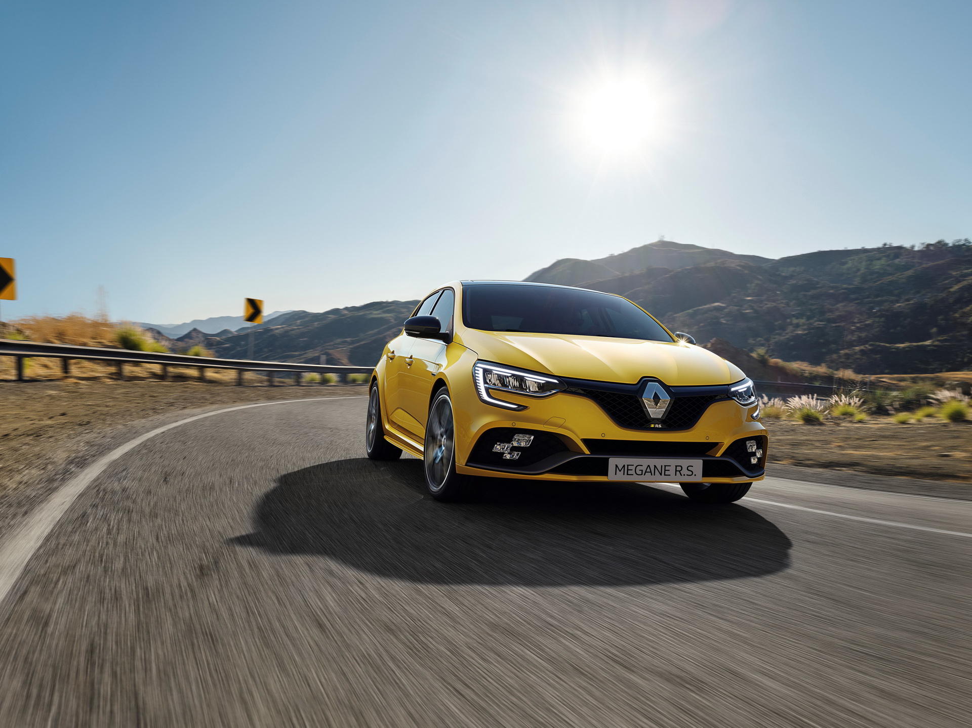 2020 Renault Megane Brings Subtle Visual Tweaks, ‘E-Tech’ Plug-In Hybrid Variant