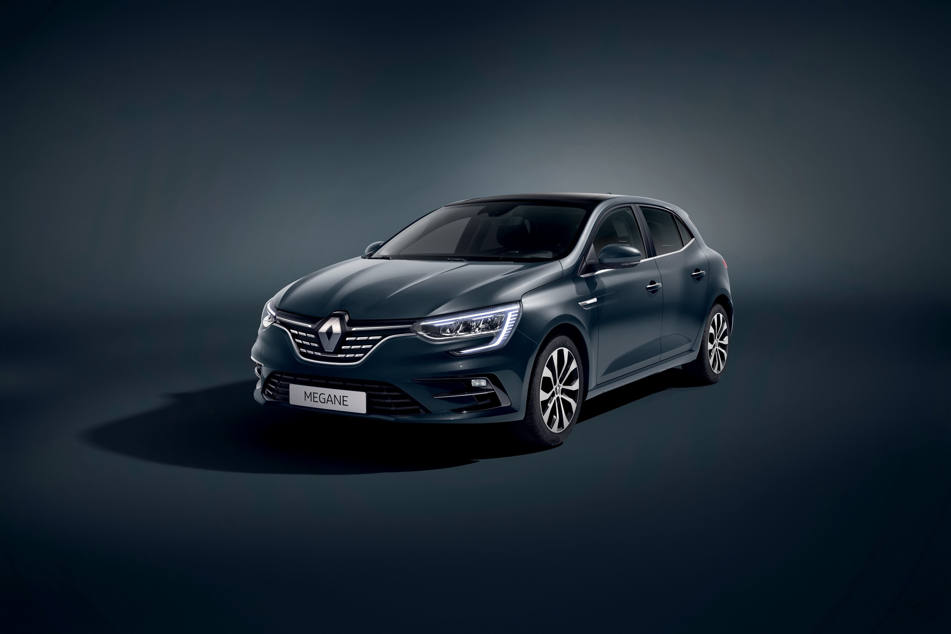 2020 Renault Megane Brings Subtle Visual Tweaks, ‘E-Tech’ Plug-In Hybrid Variant