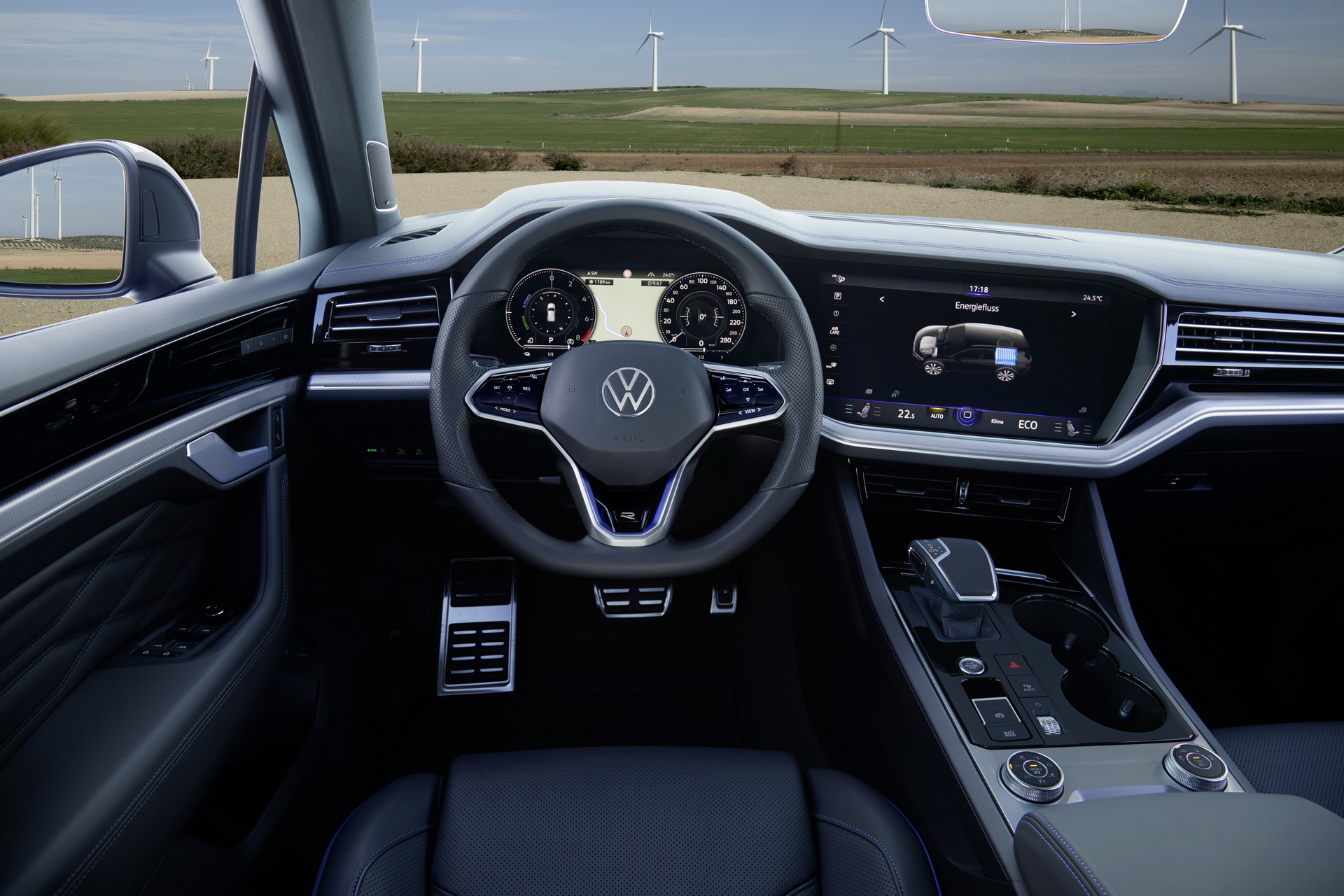 Volkswagen Touareg R Is A 455 HP Plug-In Hybrid Super SUV