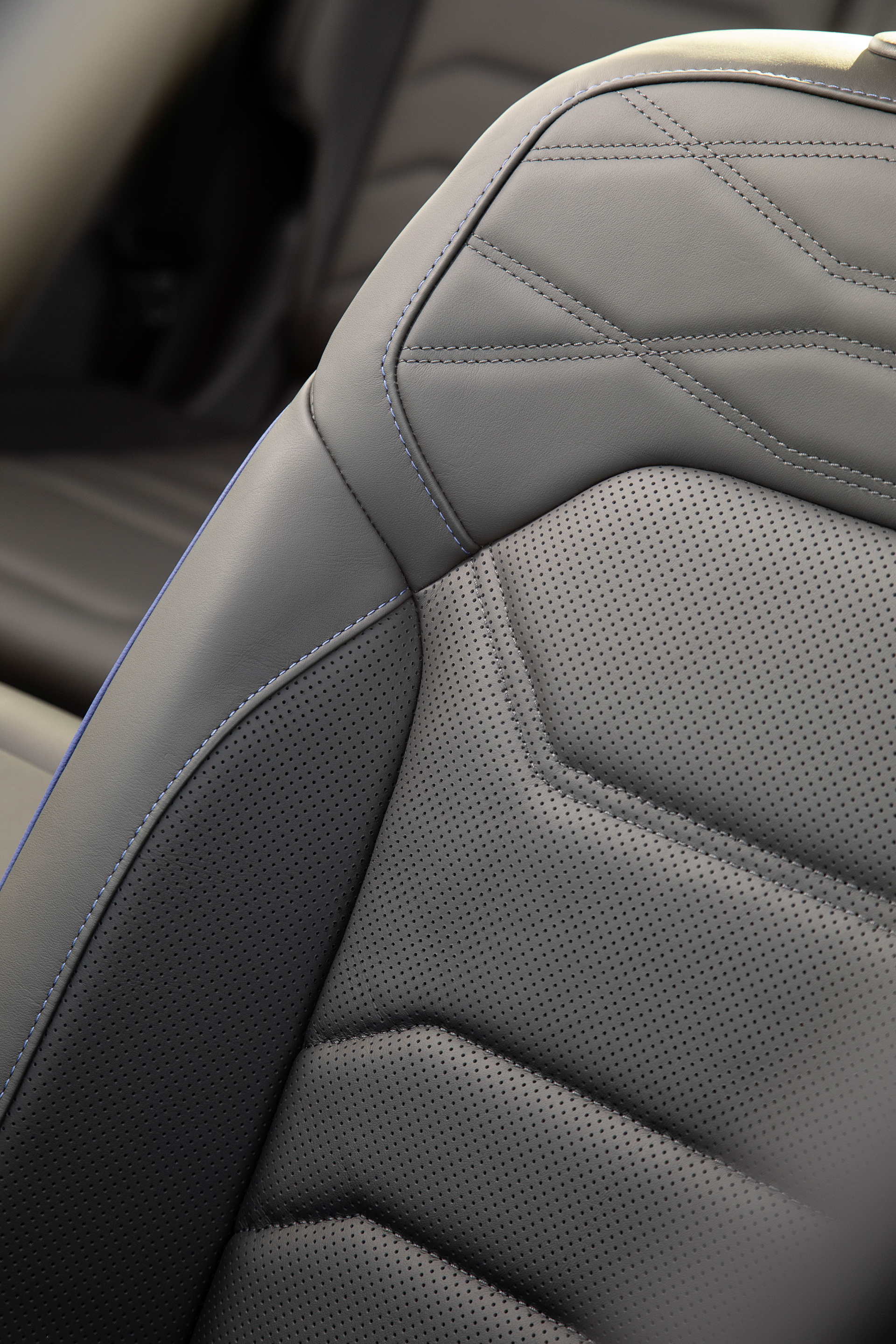 Volkswagen Touareg R Is A 455 HP Plug-In Hybrid Super SUV