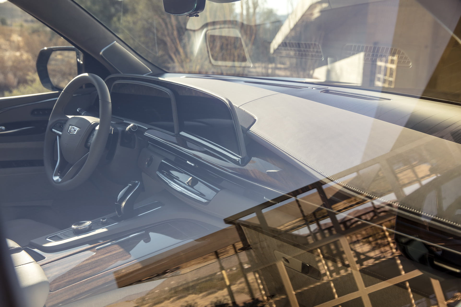 2021 Cadillac Escalade Embraces Luxury And Tech To Distance Itself From Tahoe And Yukon