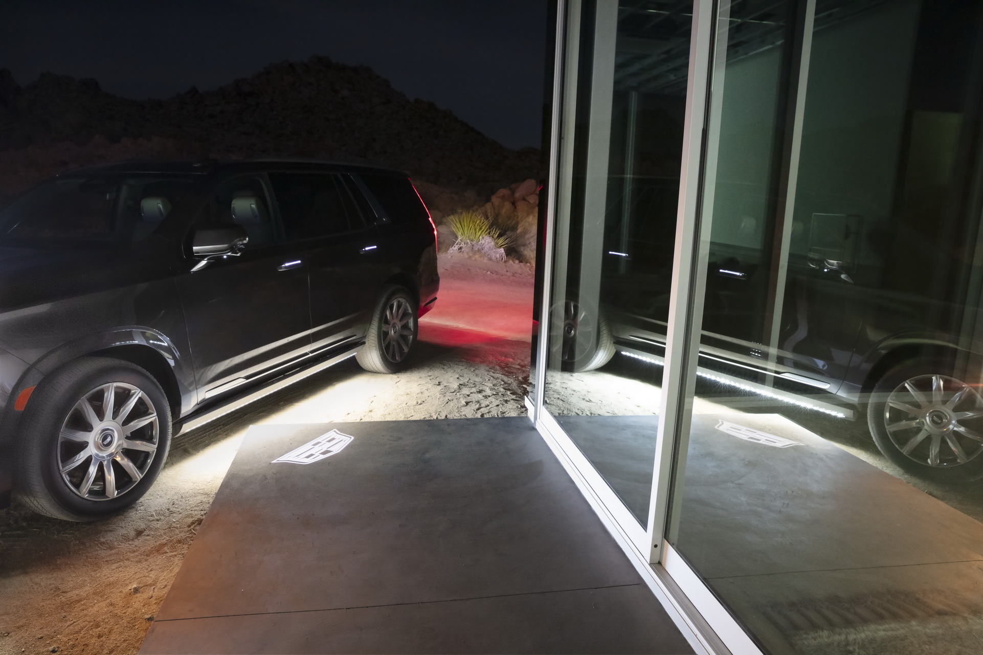 2021 Cadillac Escalade Embraces Luxury And Tech To Distance Itself From Tahoe And Yukon