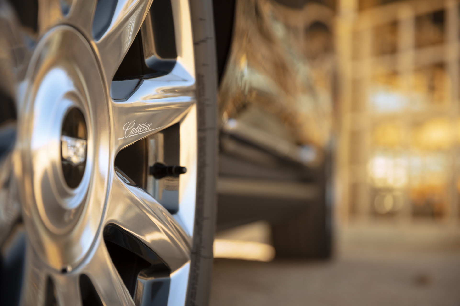 2021 Cadillac Escalade Embraces Luxury And Tech To Distance Itself From Tahoe And Yukon