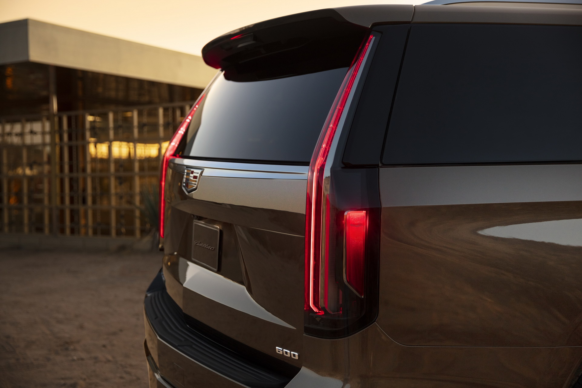 2021 Cadillac Escalade Embraces Luxury And Tech To Distance Itself From Tahoe And Yukon