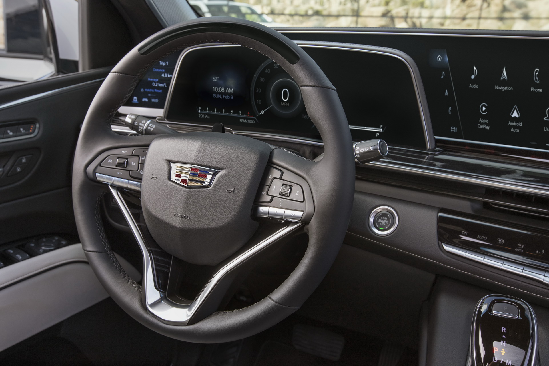 2021 Cadillac Escalade Embraces Luxury And Tech To Distance Itself From Tahoe And Yukon