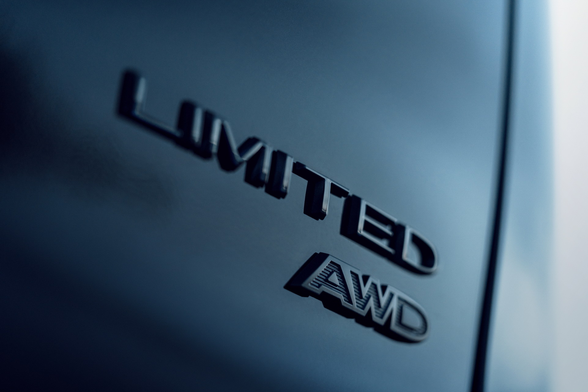 2021 Chrysler Pacifica Debuts With Fresh Looks, AWD, New U-Connect And… Throw Pillows