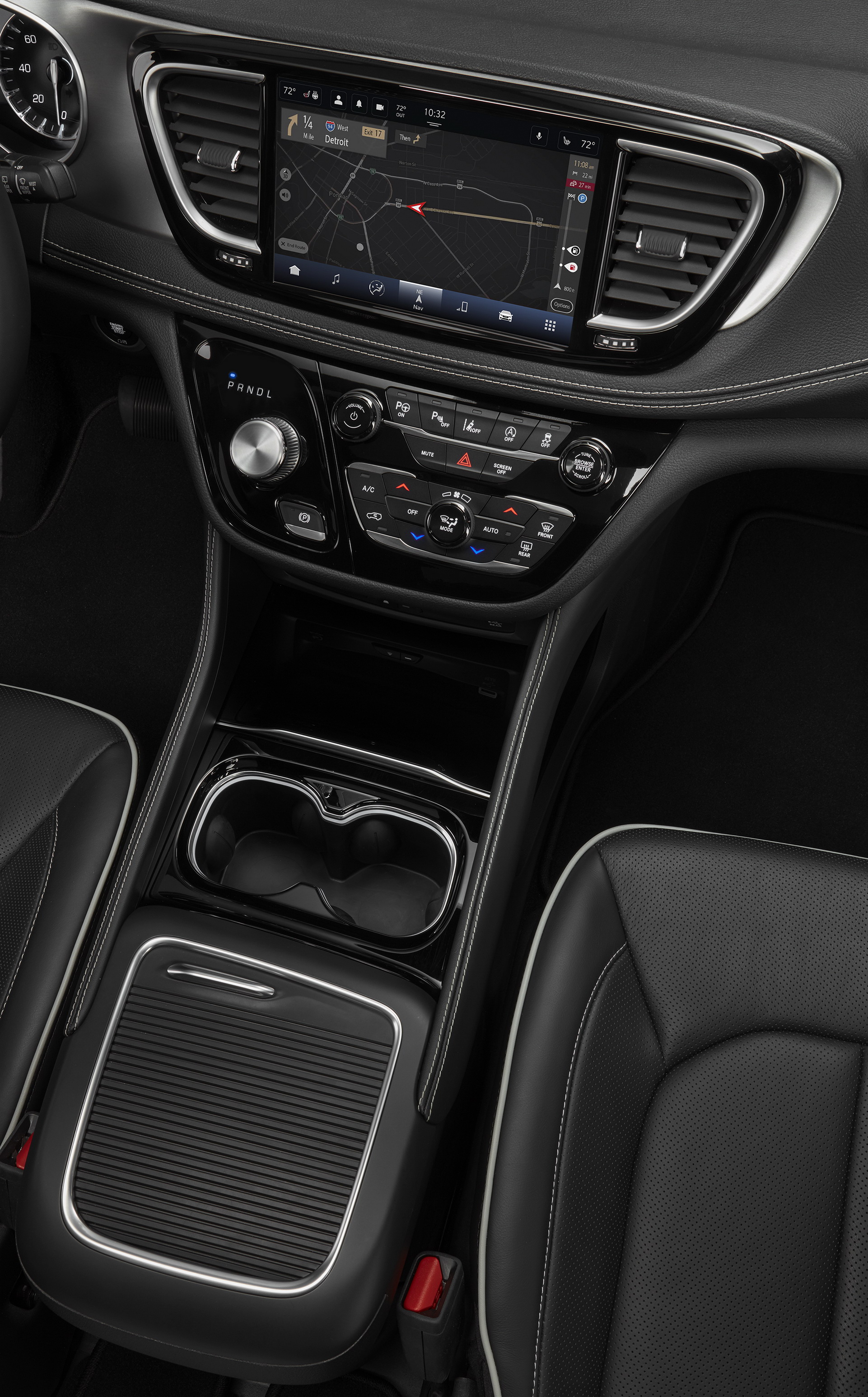 2021 Chrysler Pacifica Debuts With Fresh Looks, AWD, New U-Connect And… Throw Pillows