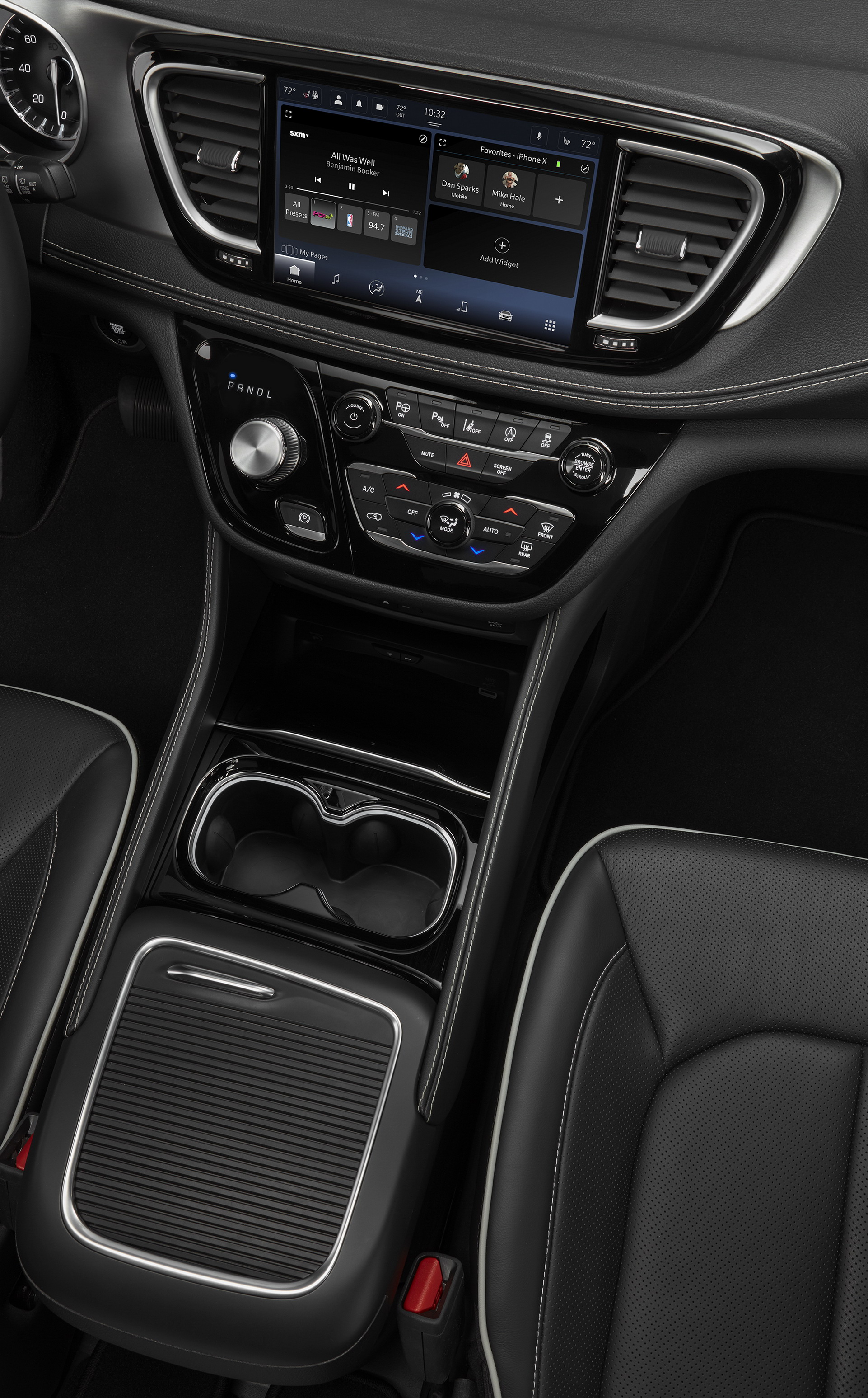 2021 Chrysler Pacifica Debuts With Fresh Looks, AWD, New U-Connect And… Throw Pillows