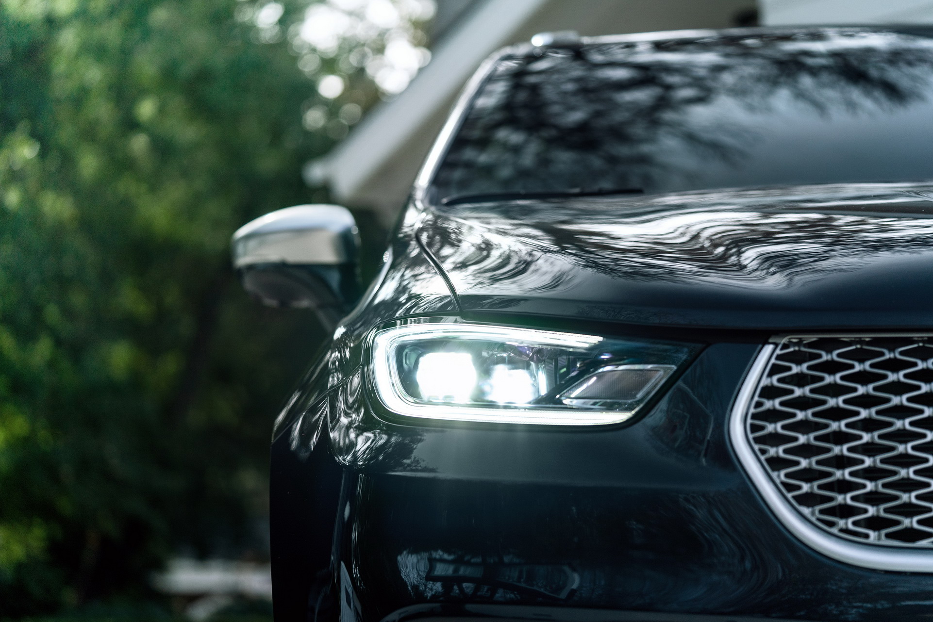 2021 Chrysler Pacifica Debuts With Fresh Looks, AWD, New U-Connect And… Throw Pillows