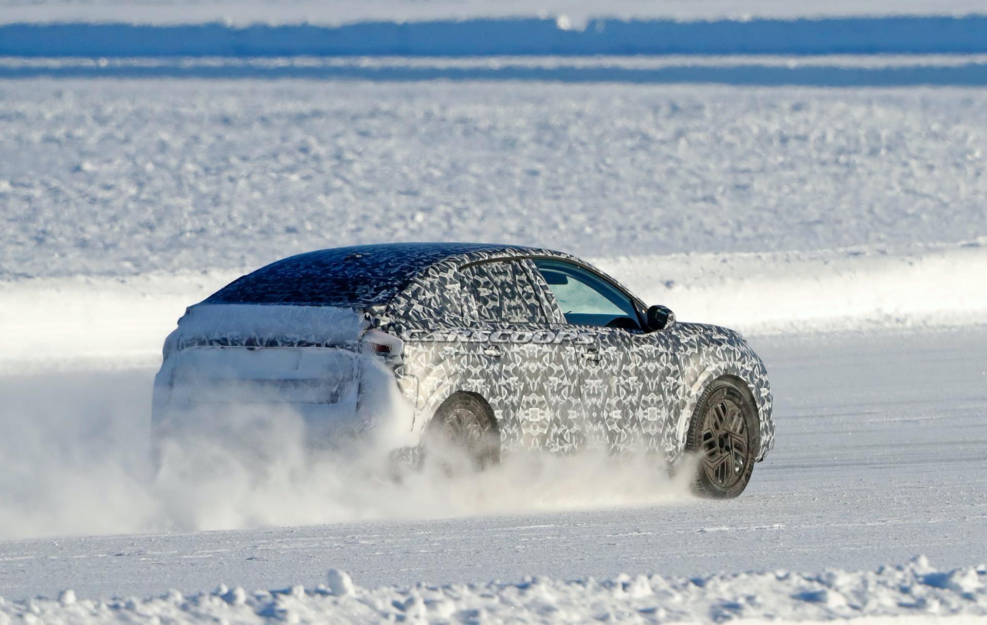 2021 Citroën C4 Coupe Crossover Spied With Aero Wheels, Is This The EV?