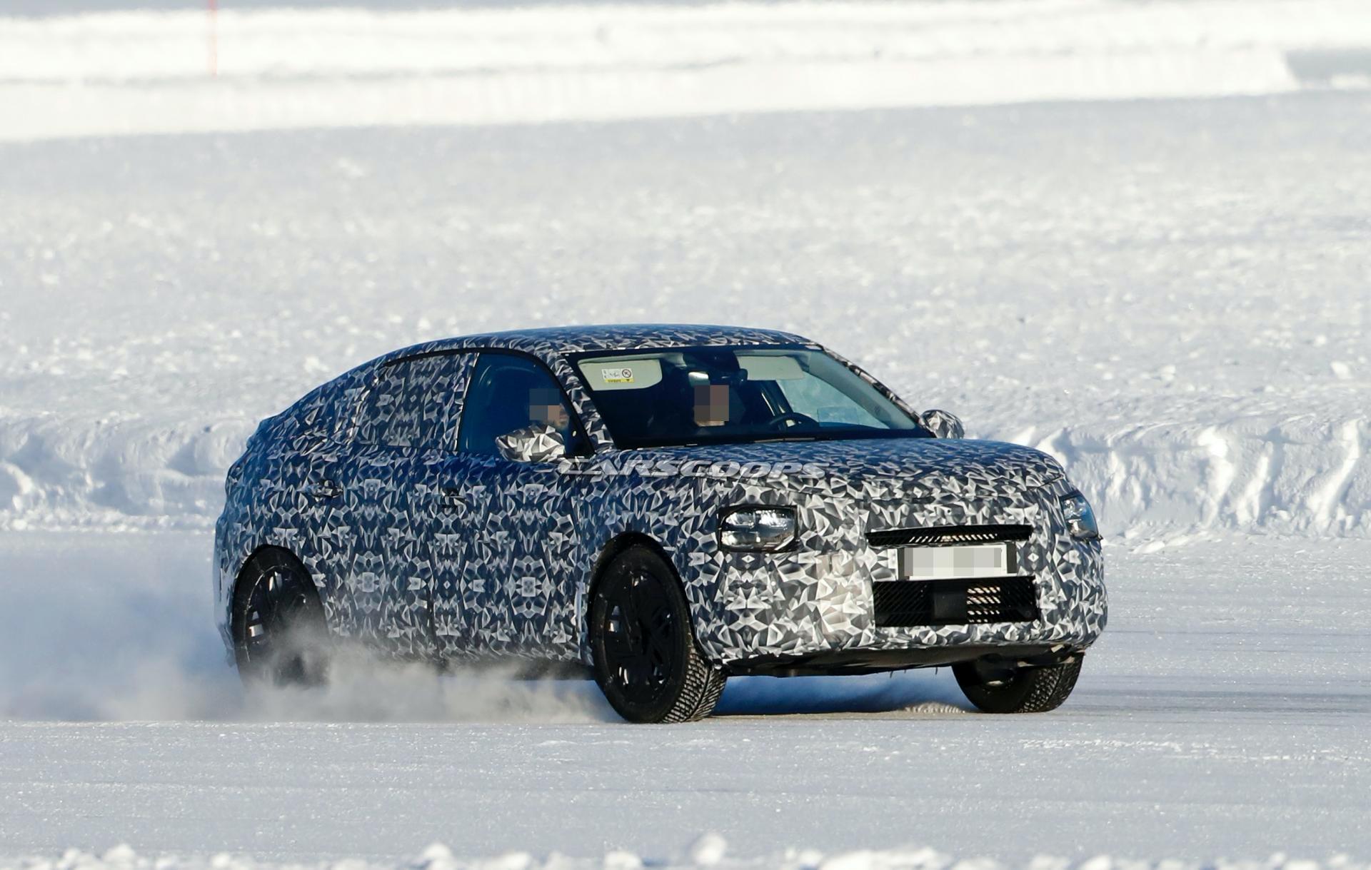 2021 Citroën C4 Coupe Crossover Spied With Aero Wheels, Is This The EV?