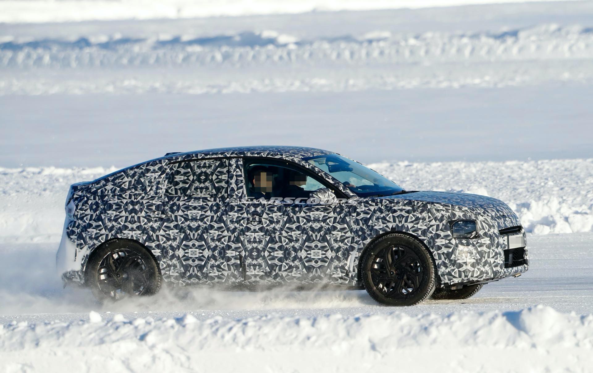 2021 Citroën C4 Coupe Crossover Spied With Aero Wheels, Is This The EV?