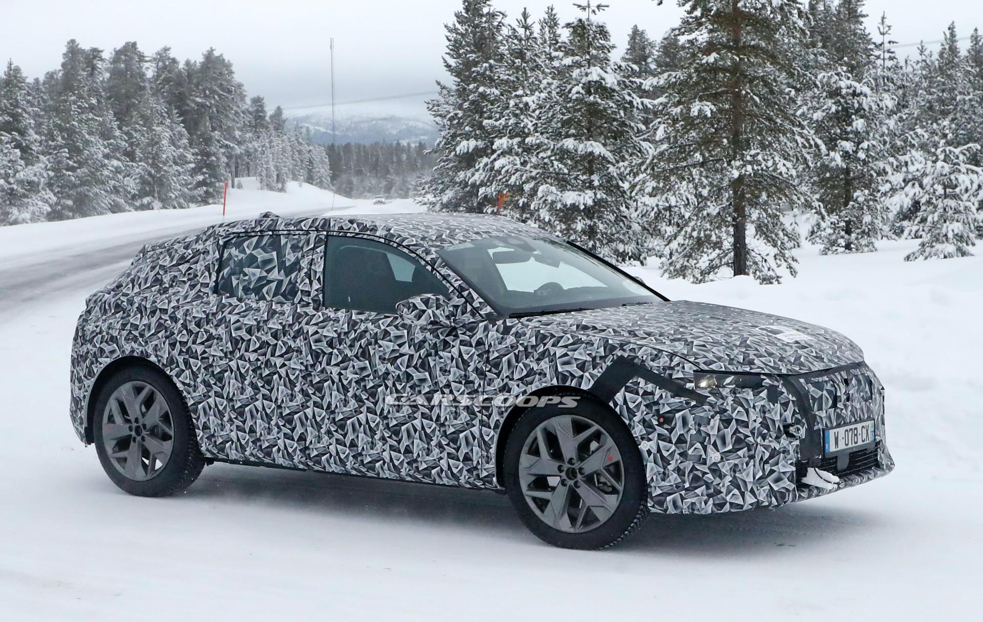 2021 DS 4 Crossback Leaves Hideout, Could Debut In Geneva As Mercedes GLA Rival