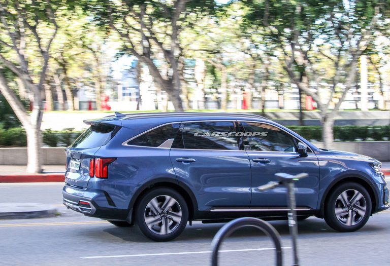 2021 Kia Sorento: This Is It, Photographed Completely Undisguised ...