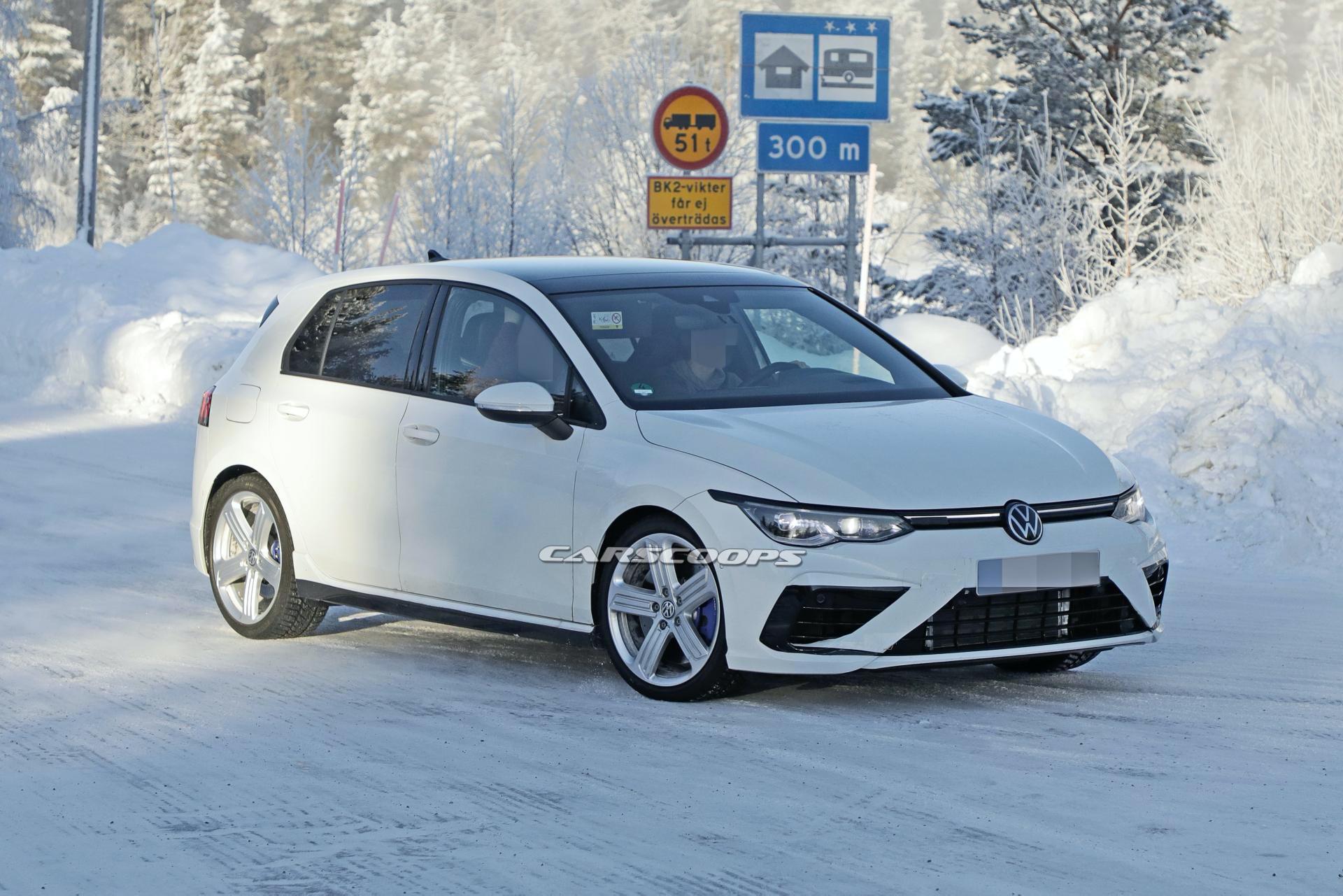 2021 VW Golf R Shows Up Completely Undisguised, Looks Exactly How You Expected