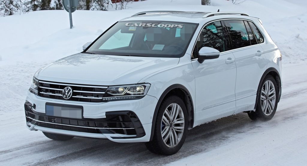  2021 Volkswagen Tiguan R Shows Quad Exhaust Pipes, Likely Packs 300+ HP