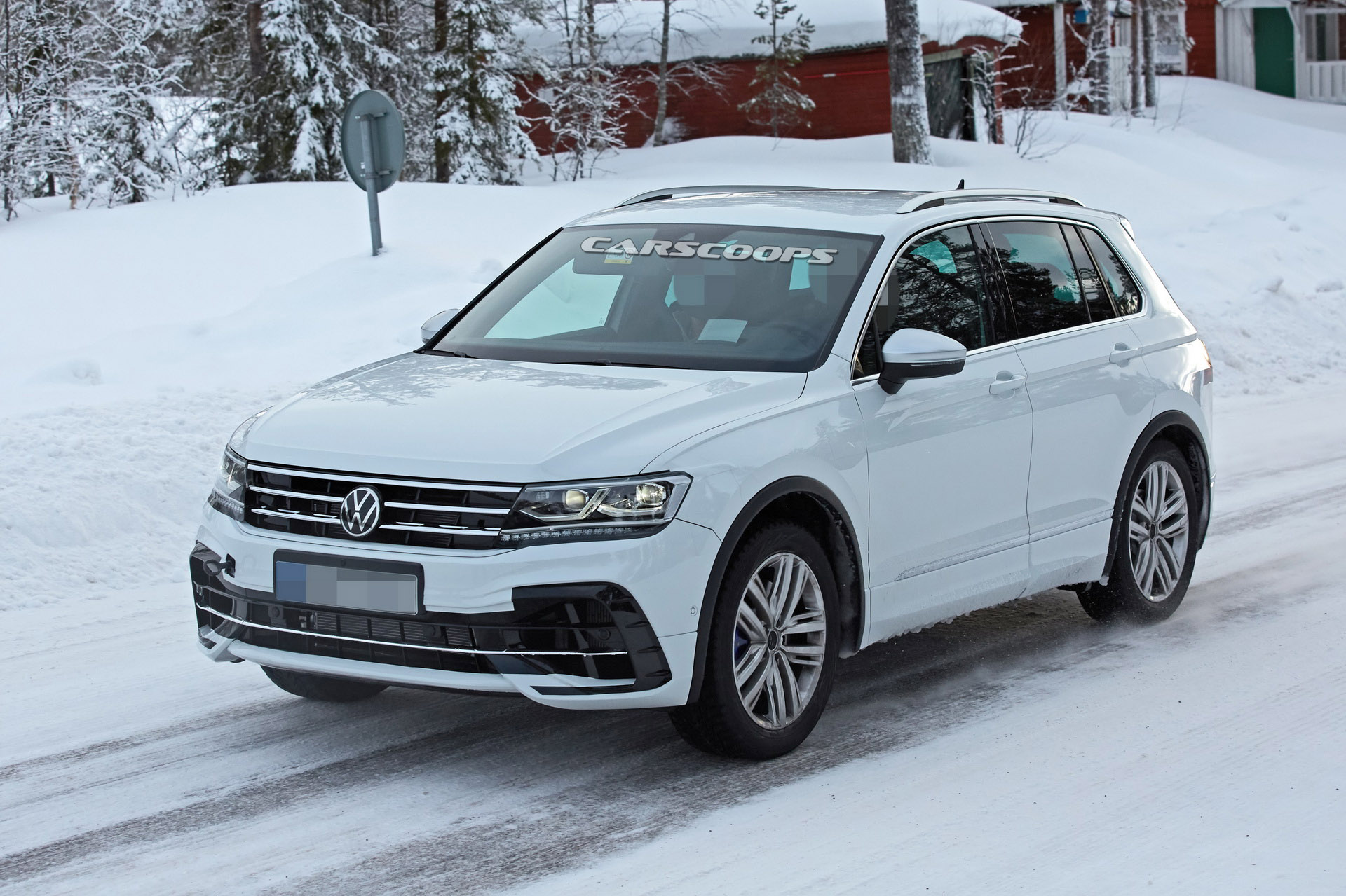 2021 Volkswagen Tiguan R Shows Quad Exhaust Pipes, Likely Packs 300+ HP