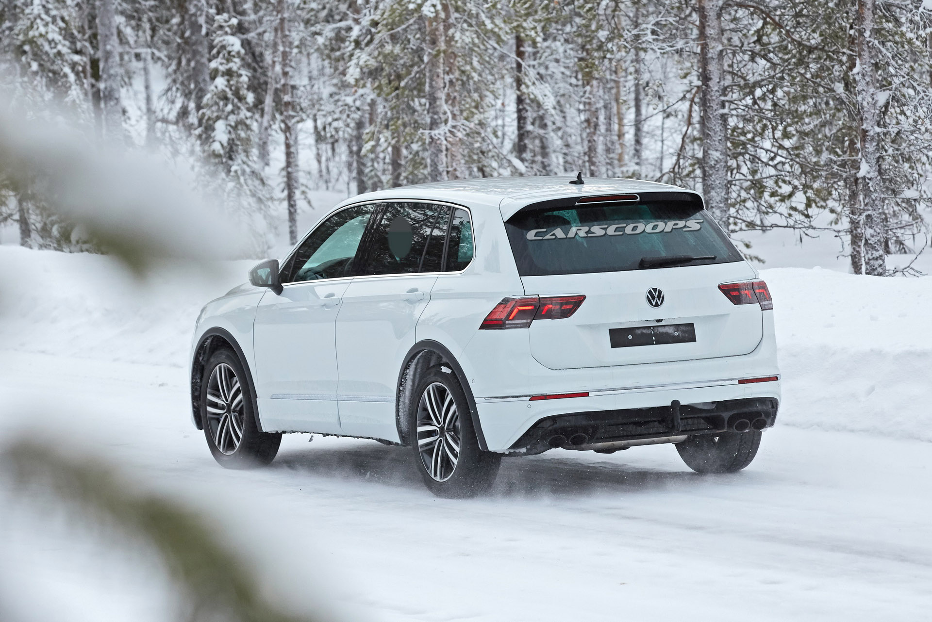 2021 Volkswagen Tiguan R Shows Quad Exhaust Pipes, Likely Packs 300+ HP
