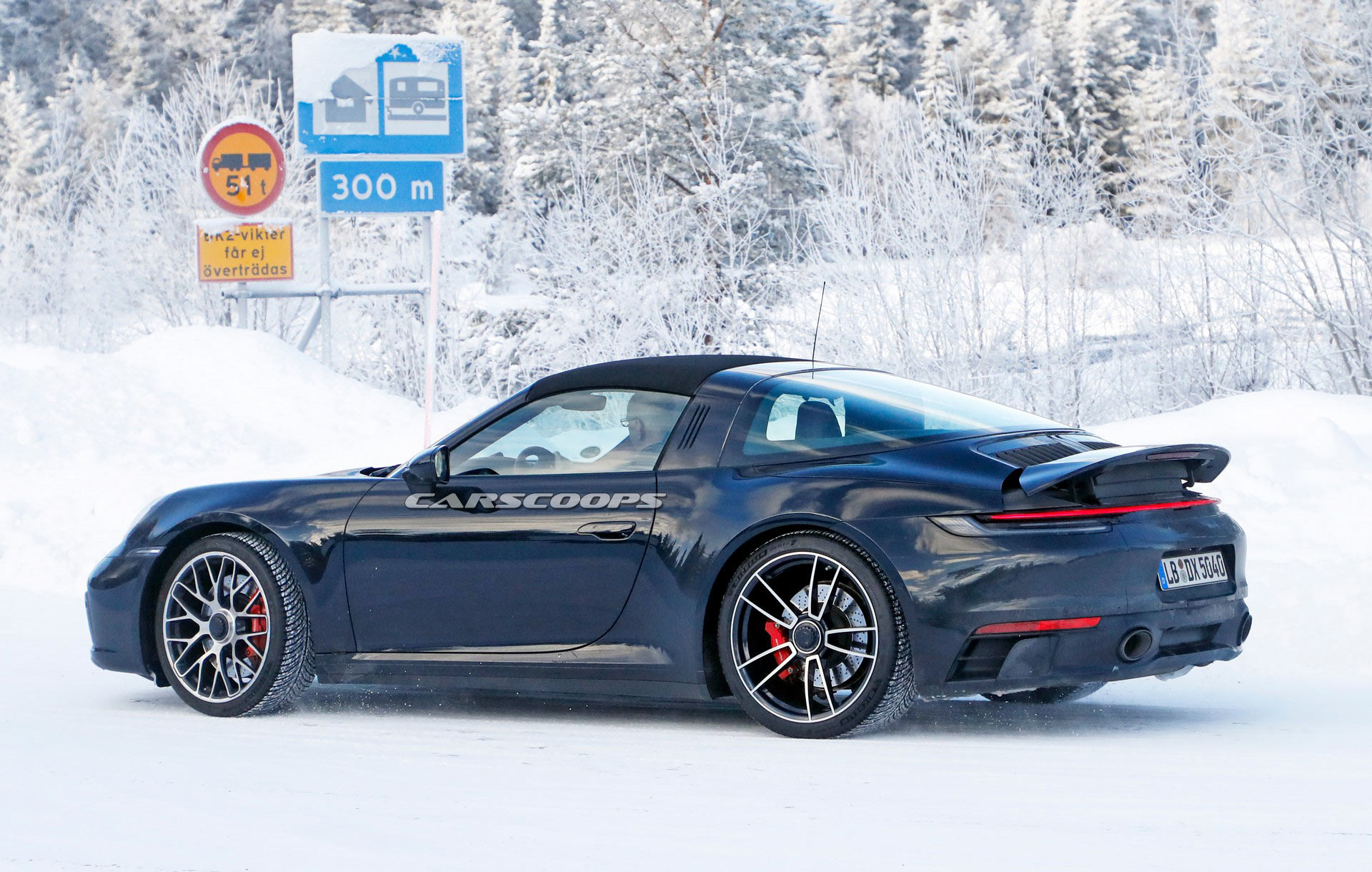 2021 Porsche 911 Targa GTS Spied Undisguised, Could Have Up To 473 HP |  Carscoops