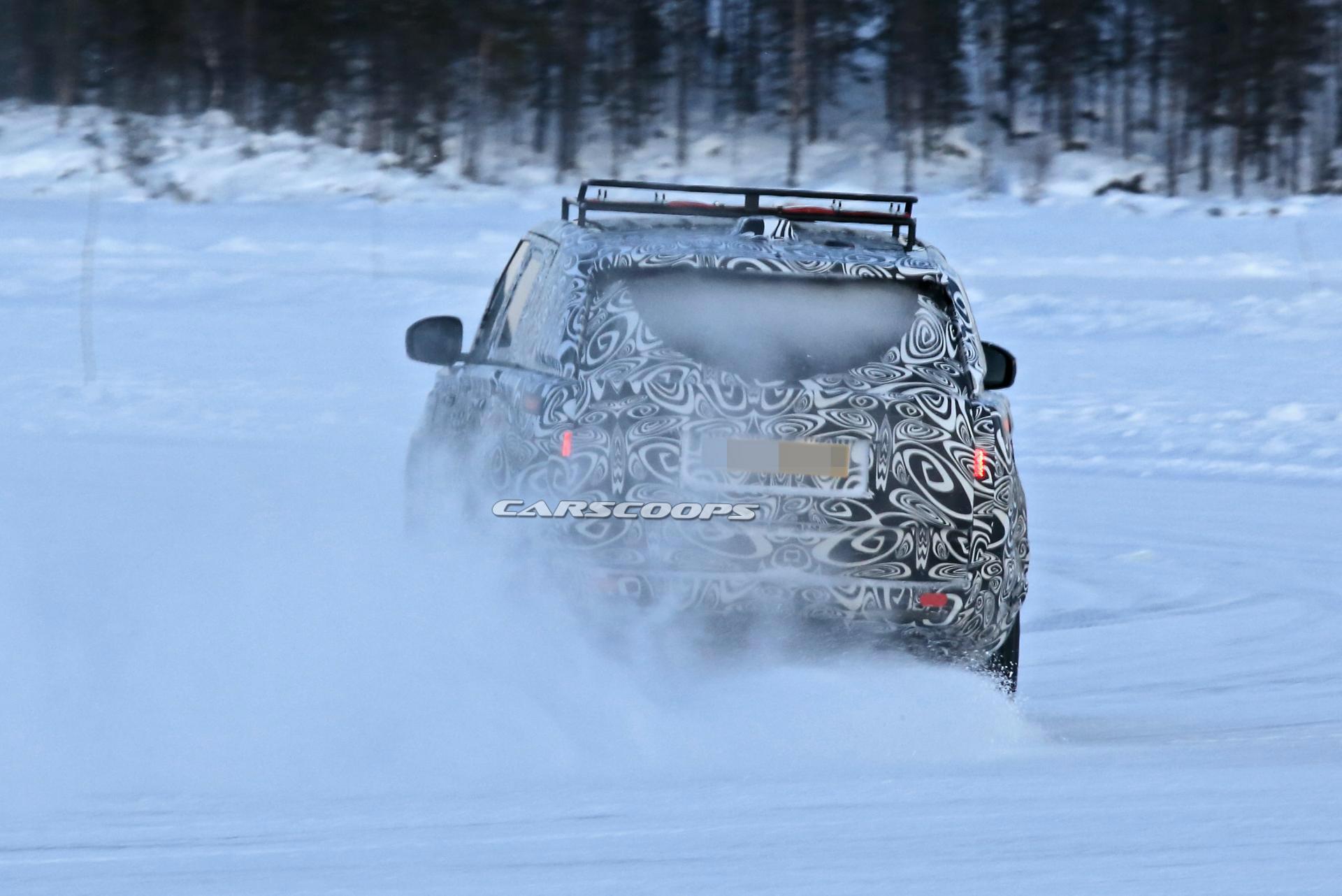 2022 Range Rover Makes Spy Debut In LWB Guise, Will Offer EV Variant